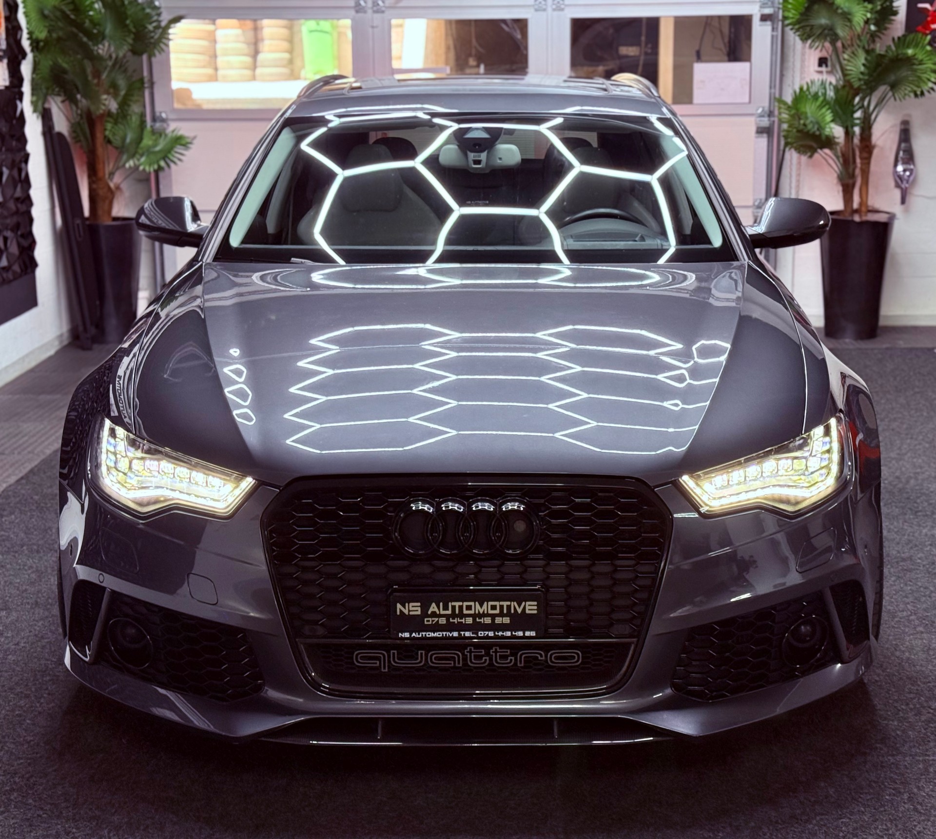 AUDI RS6 Avant 4.0 TFSI V8 quattro Tiptronic-showroom-element-1