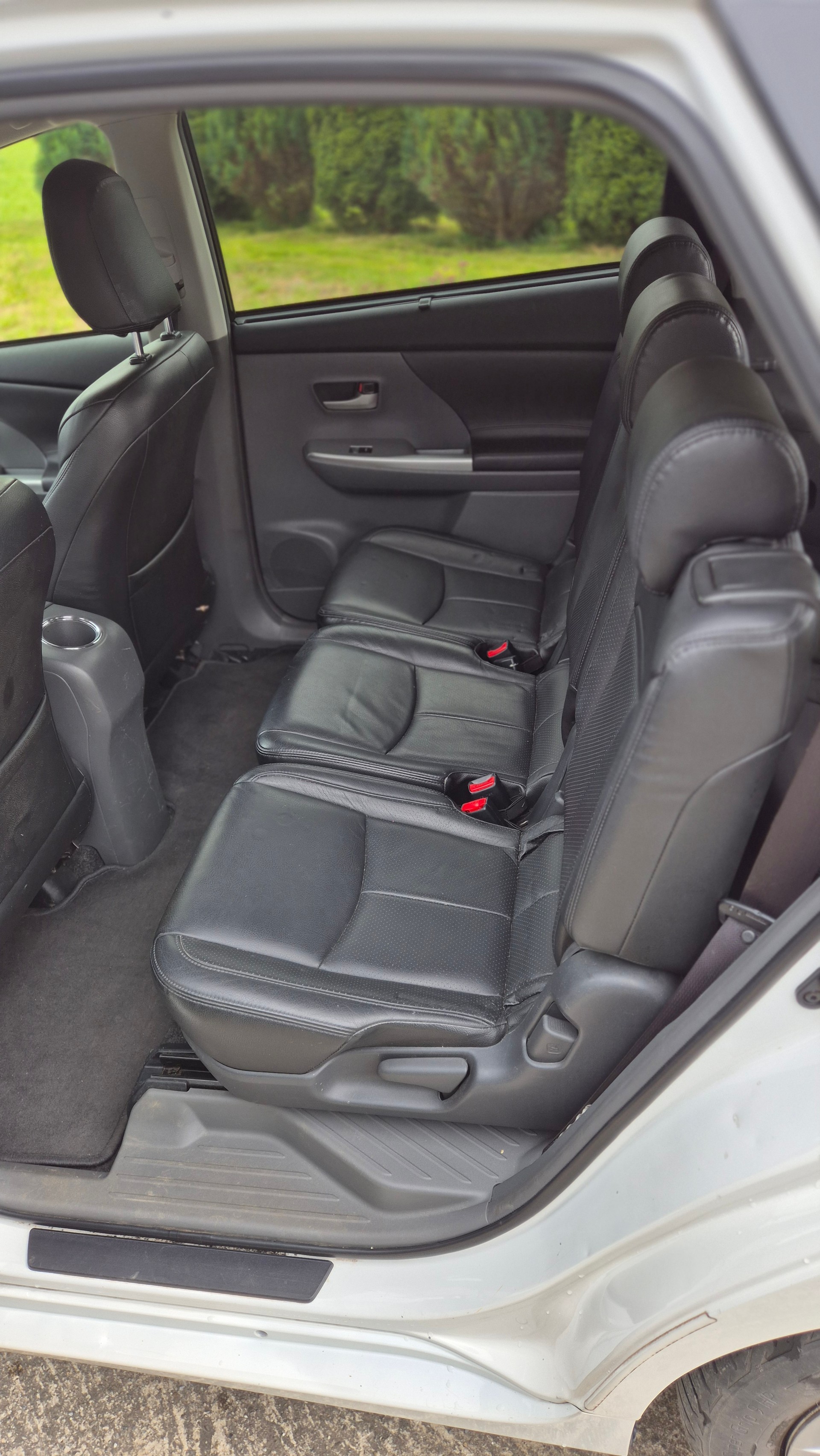 TOYOTA 1.8 VVTi HSD Sol-image-9