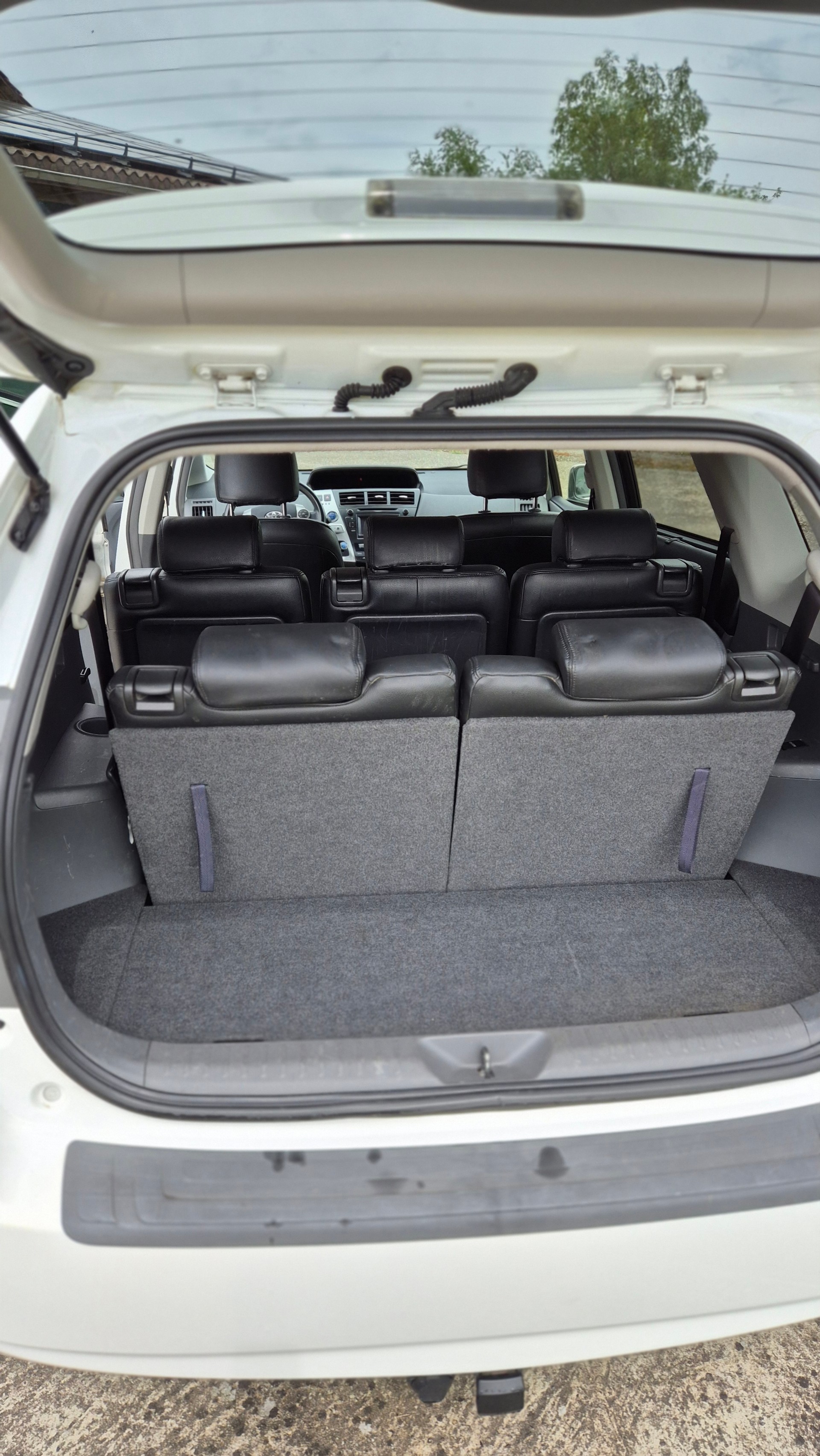 TOYOTA 1.8 VVTi HSD Sol-image-10