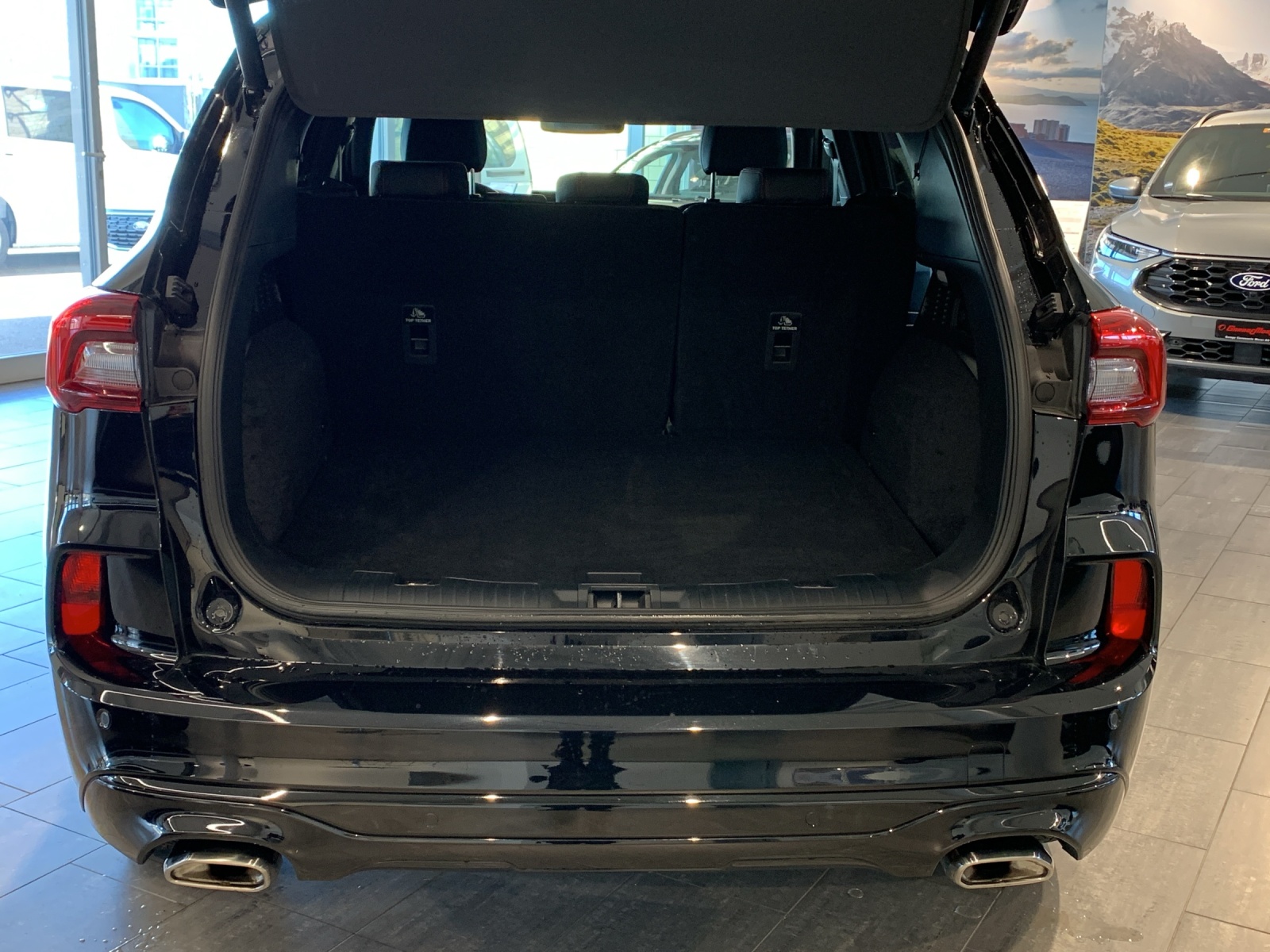 FORD Kuga 2.5 Hybrid ST-Line X 4x4-image-11