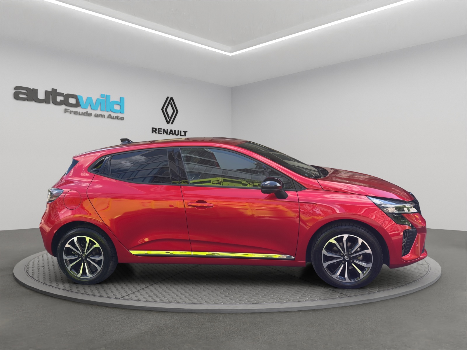 RENAULT Clio 1.0 Techno X-Tronic-image-12
