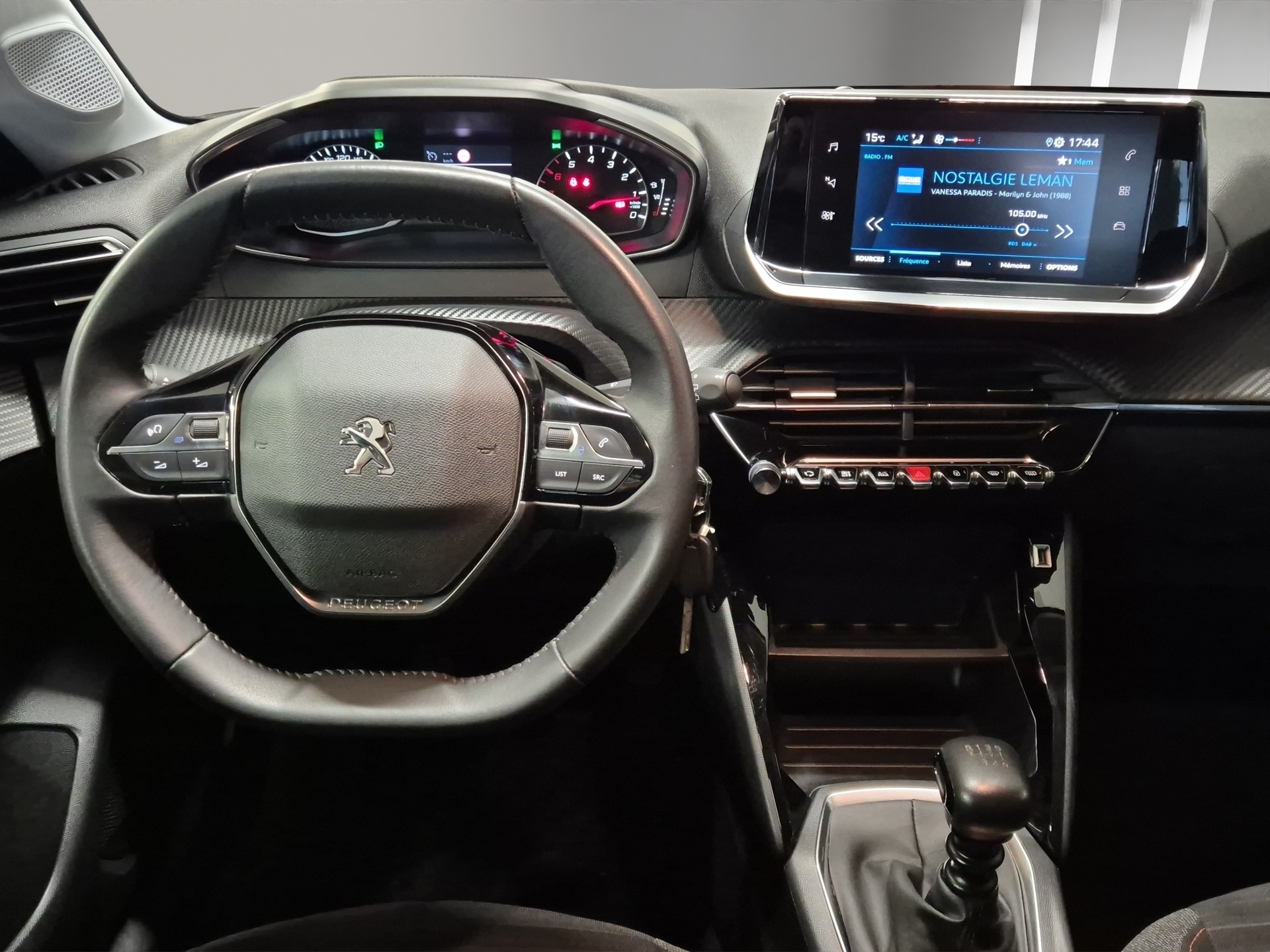 PEUGEOT 208 1.5 BlueHDi Active Pack-image-8