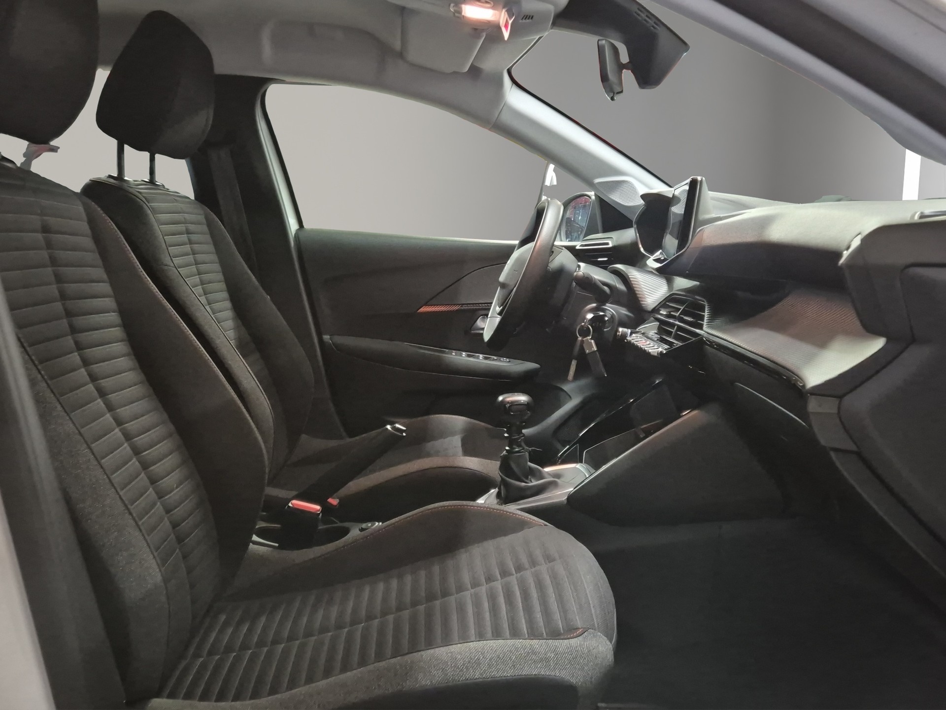 PEUGEOT 208 1.5 BlueHDi Active Pack-image-16