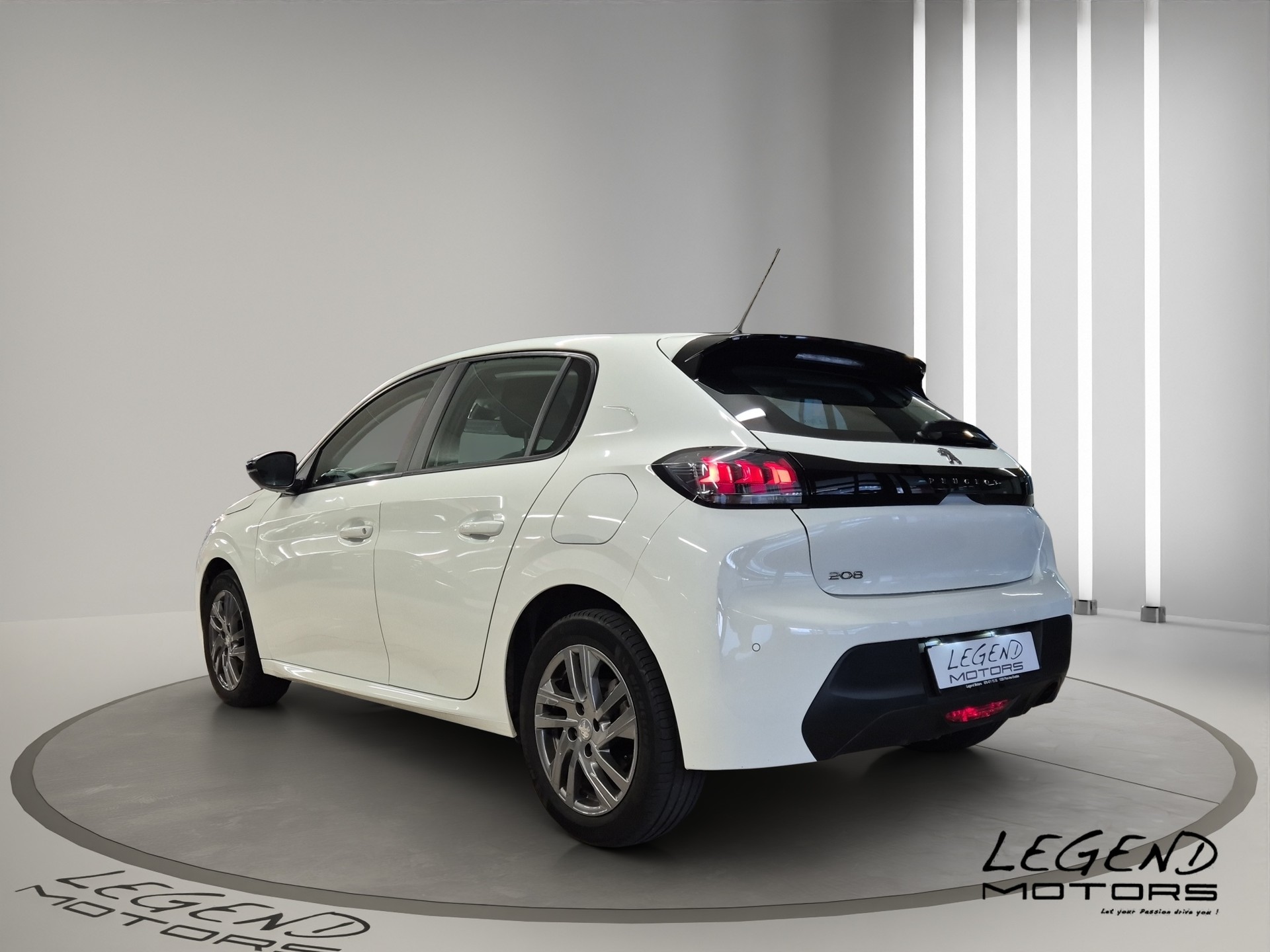 PEUGEOT 208 1.5 BlueHDi Active Pack-showroom-element-3
