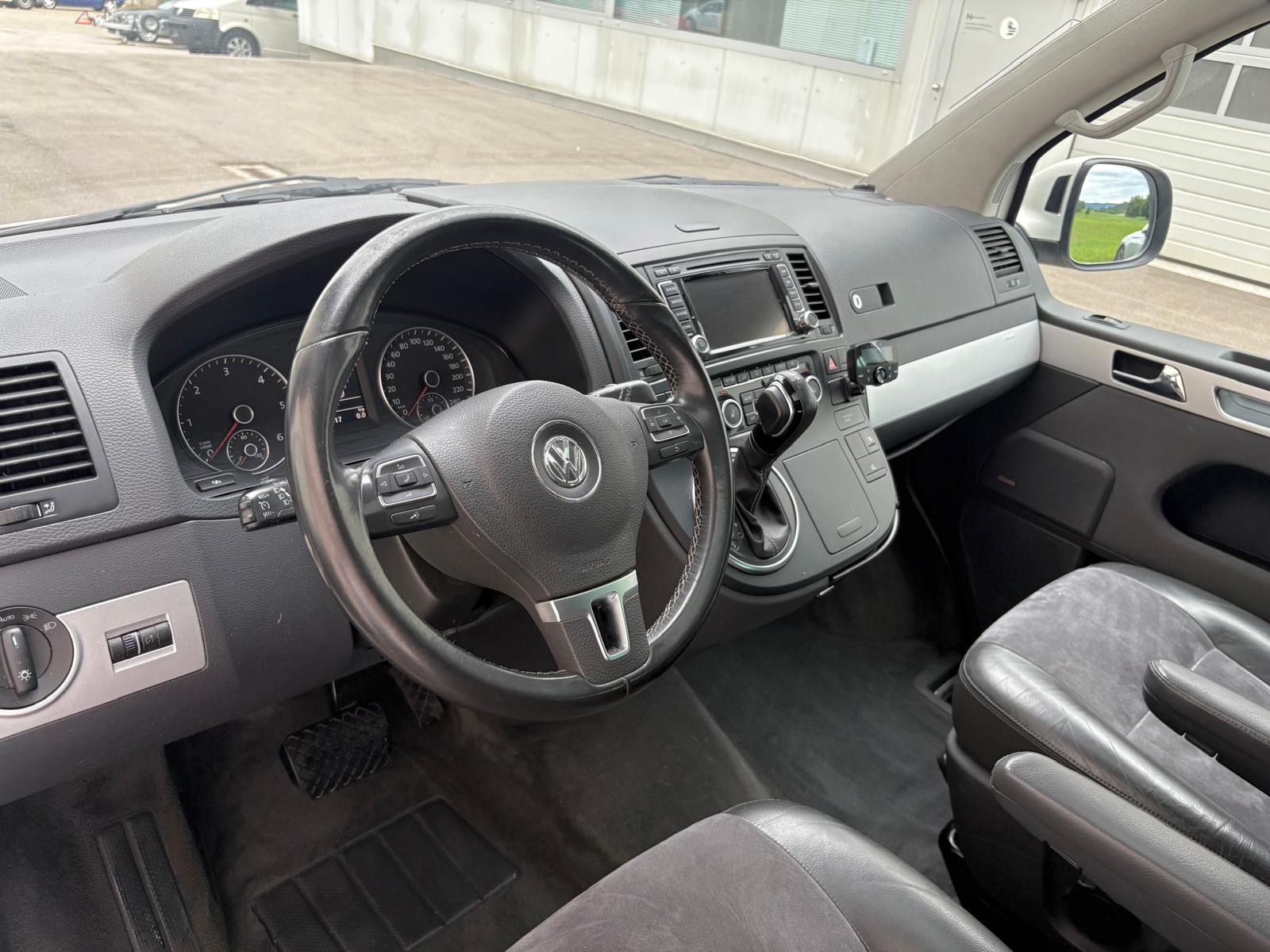 VW T5 Multivan 2.0 Bi-TDI CR CL Edition 25 4Mot. DSG-image-6