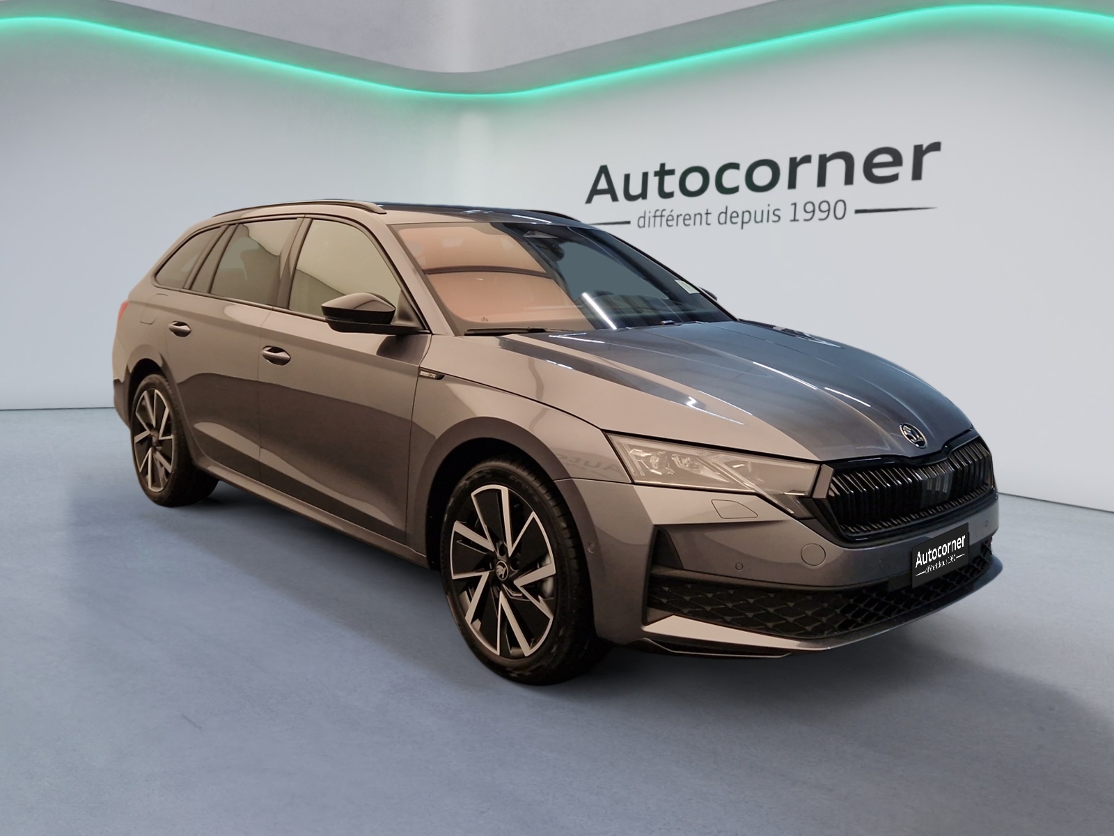 SKODA Octavia Combi 1.5 TSI mHEV DSG Dynamic-image-6