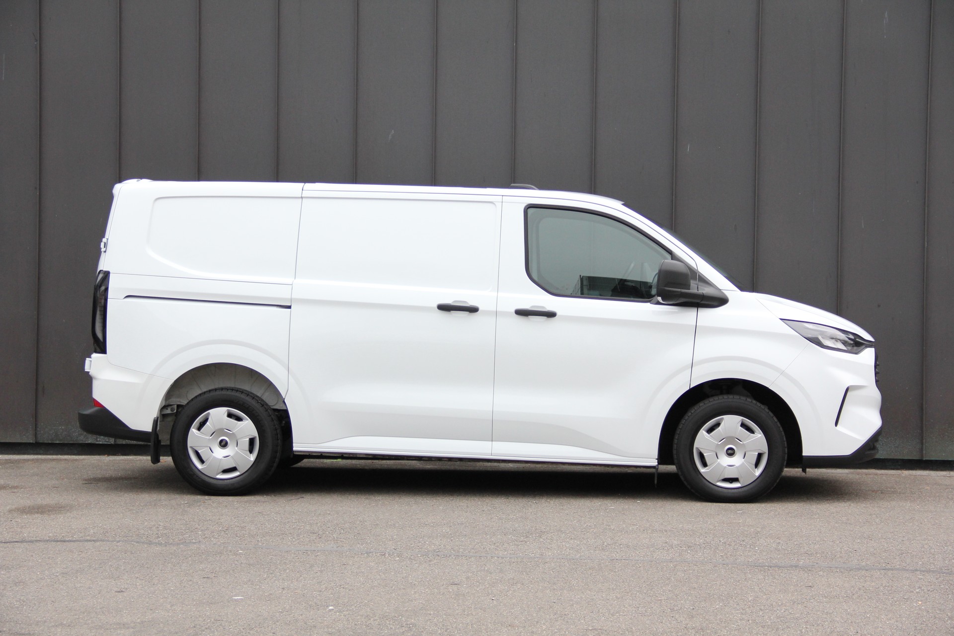 FORD Transit Custom Van 280 L1H1 Trend Automat *RÜCKFAHRKAMERA* *AUTOMAT* TEMPOMAT *LADERAUM-AUSB.* ASSIST.-PAKET *3-JAHRE-GARANTIE*-image-6