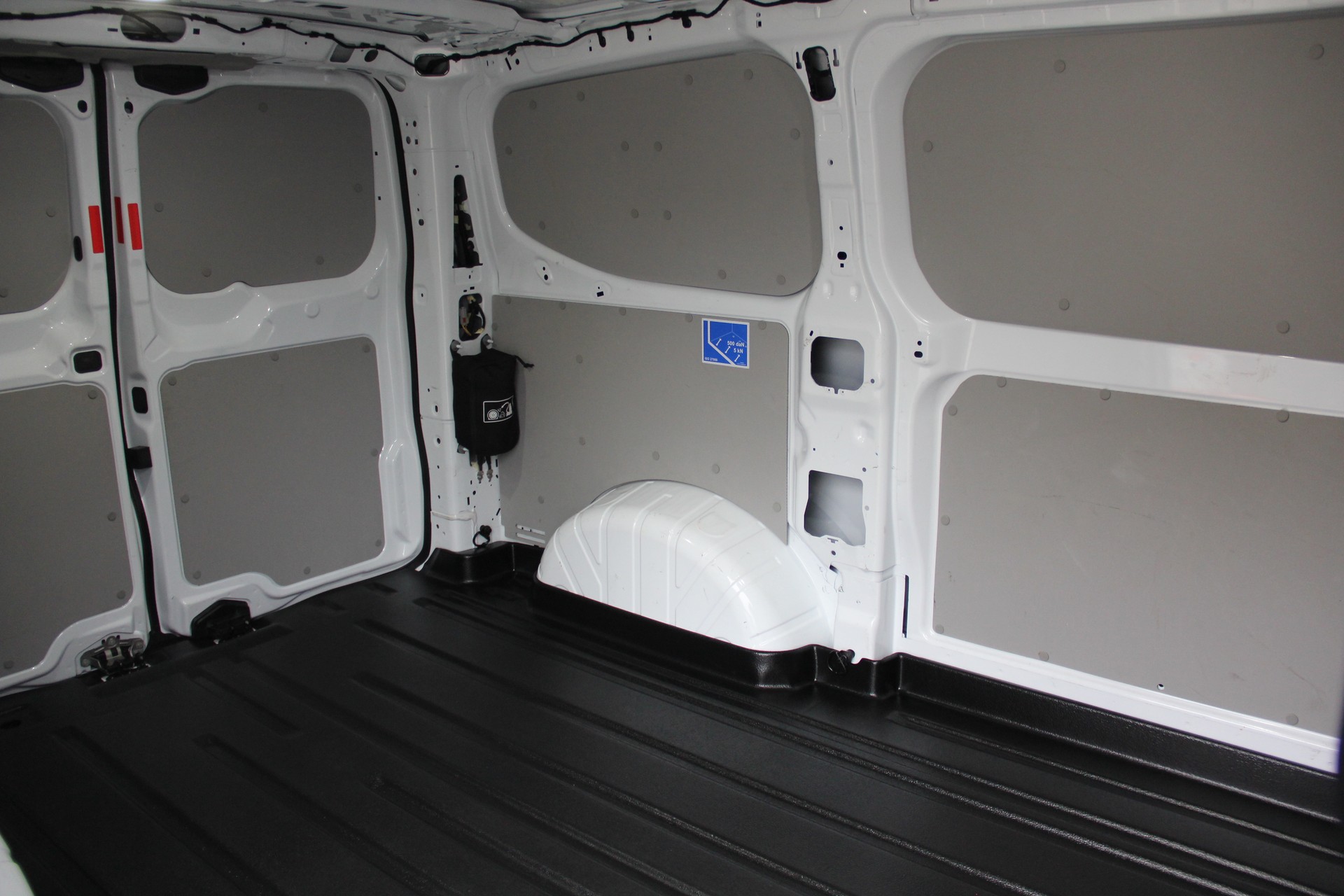FORD Transit Custom Van 280 L1H1 Trend Automat *RÜCKFAHRKAMERA* *AUTOMAT* TEMPOMAT *LADERAUM-AUSB.* ASSIST.-PAKET *3-JAHRE-GARANTIE*-image-8