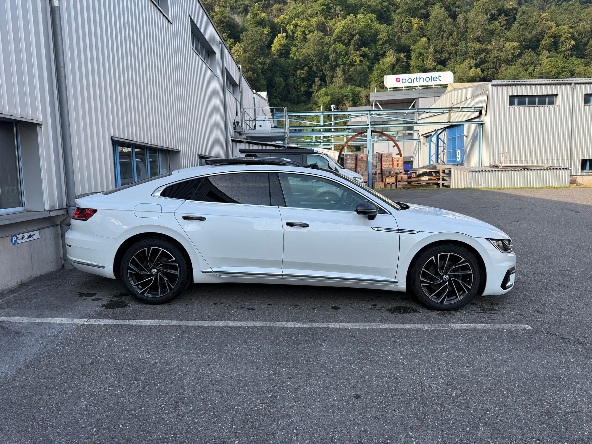 VW Arteon 2.0 TDI BMT R-Line DSG-image-11