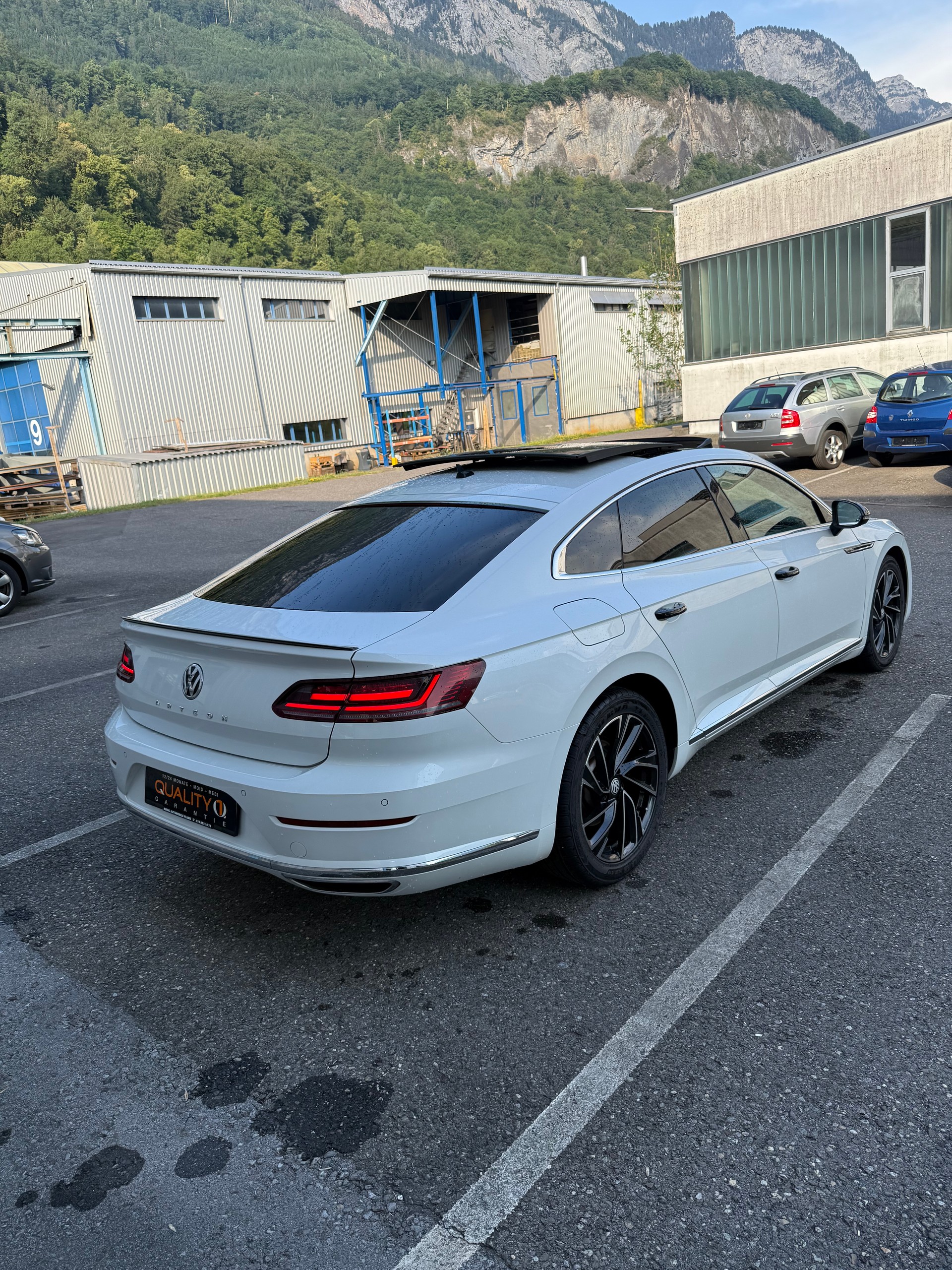 VW Arteon 2.0 TDI BMT R-Line DSG-image-30