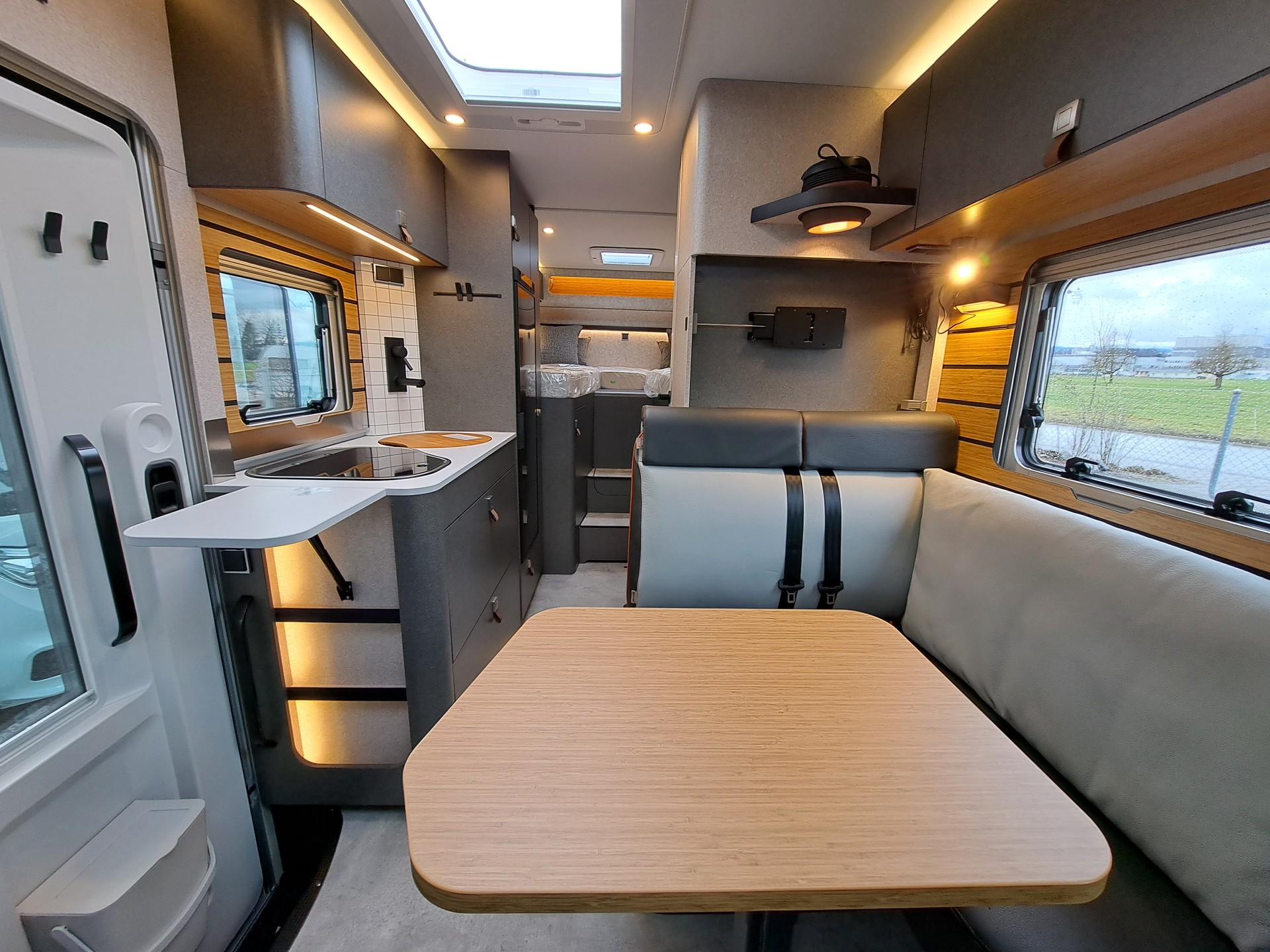 HYMER ML T 580 4x4 Crosstrail-image-7