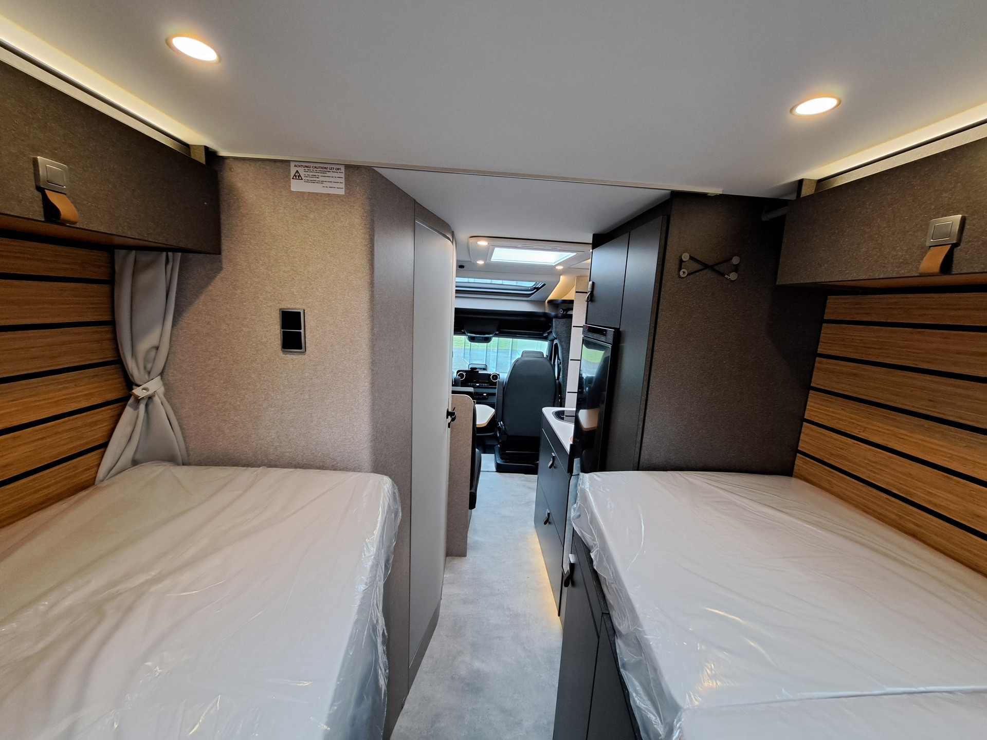 HYMER ML T 580 4x4 Crosstrail-image-8