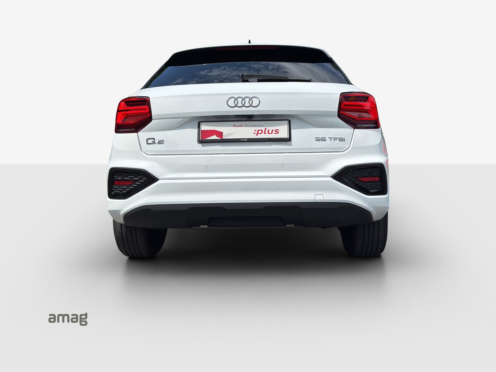 AUDI Q2 35 TFSI advanced S-tronic-showroom-element-3