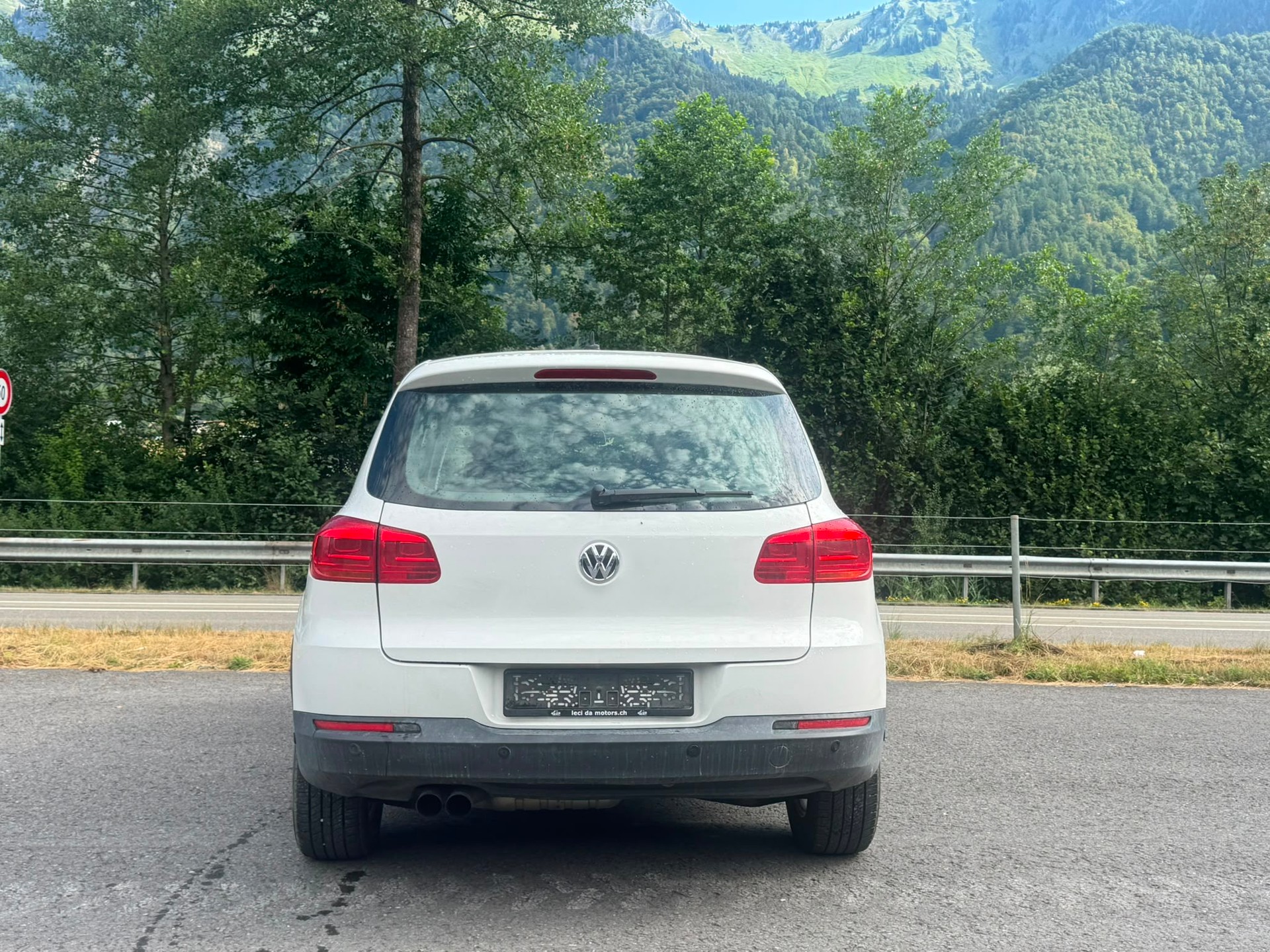 VW Tiguan 1.4 TSI Sport&Style 4Motion-image-4