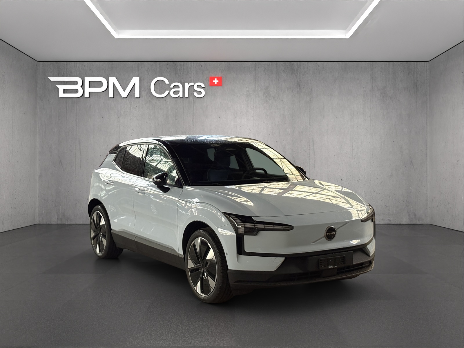 VOLVO EX30 E60 69kWh Twin Ultra-showroom-element-2