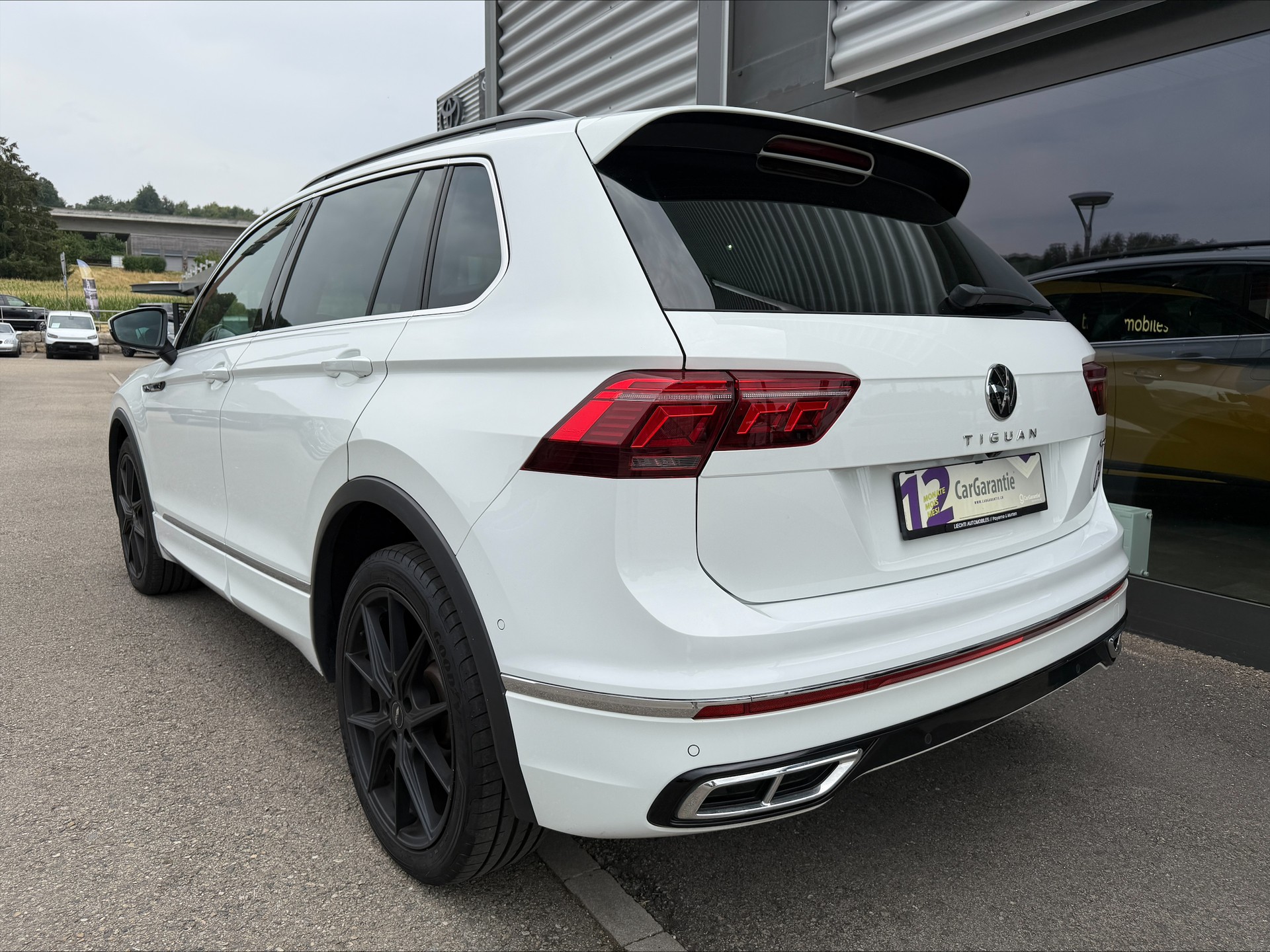 VW Tiguan 2.0 TDI SCR Selection 4Motion DSG-image-9