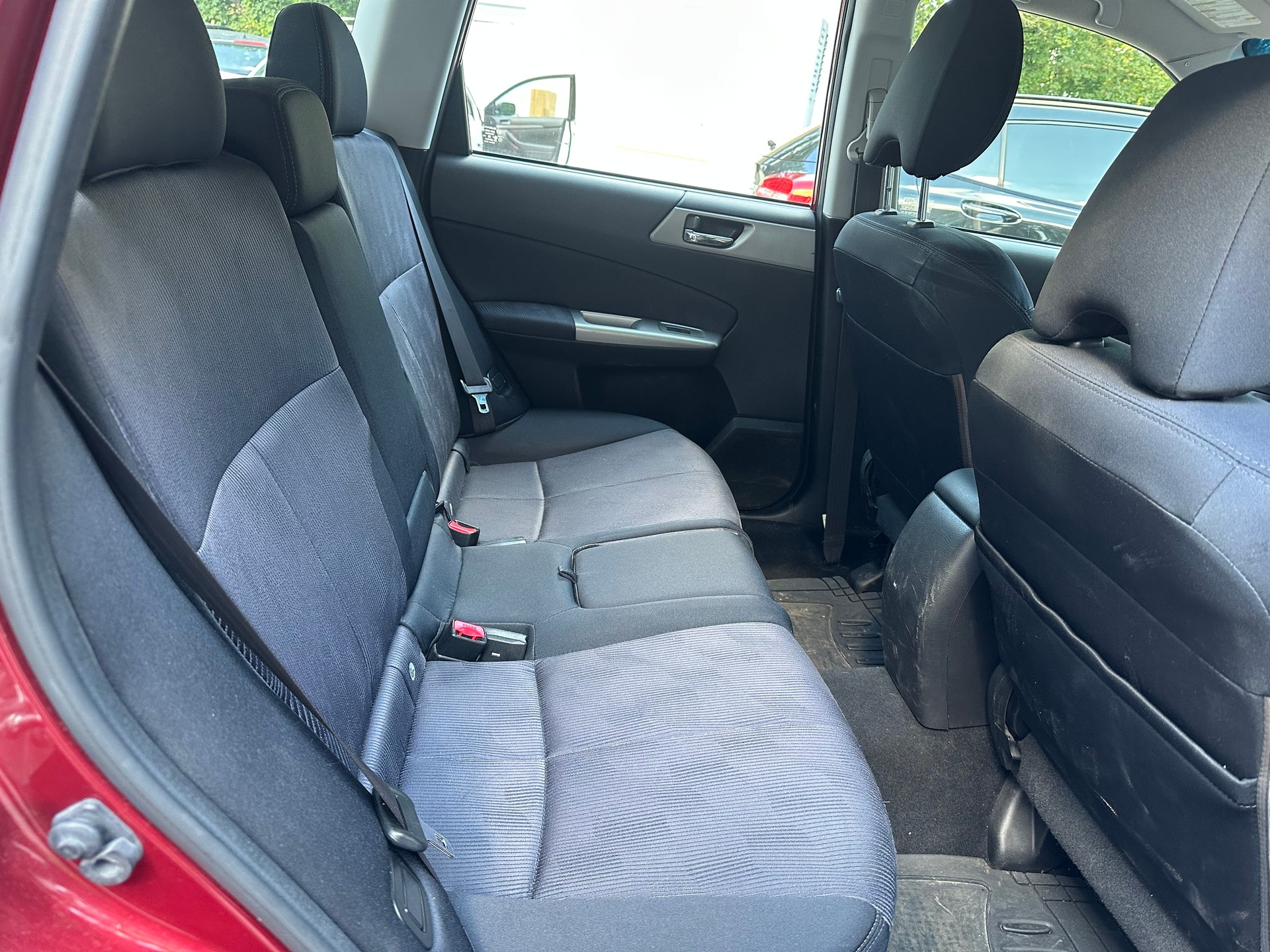 SUBARU Forester 2.0X Swiss Automatic-image-7
