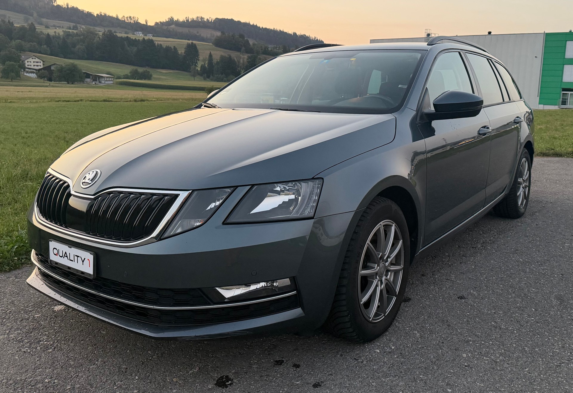 SKODA Octavia Combi 2.0 TDI Prag 4x4 DSG