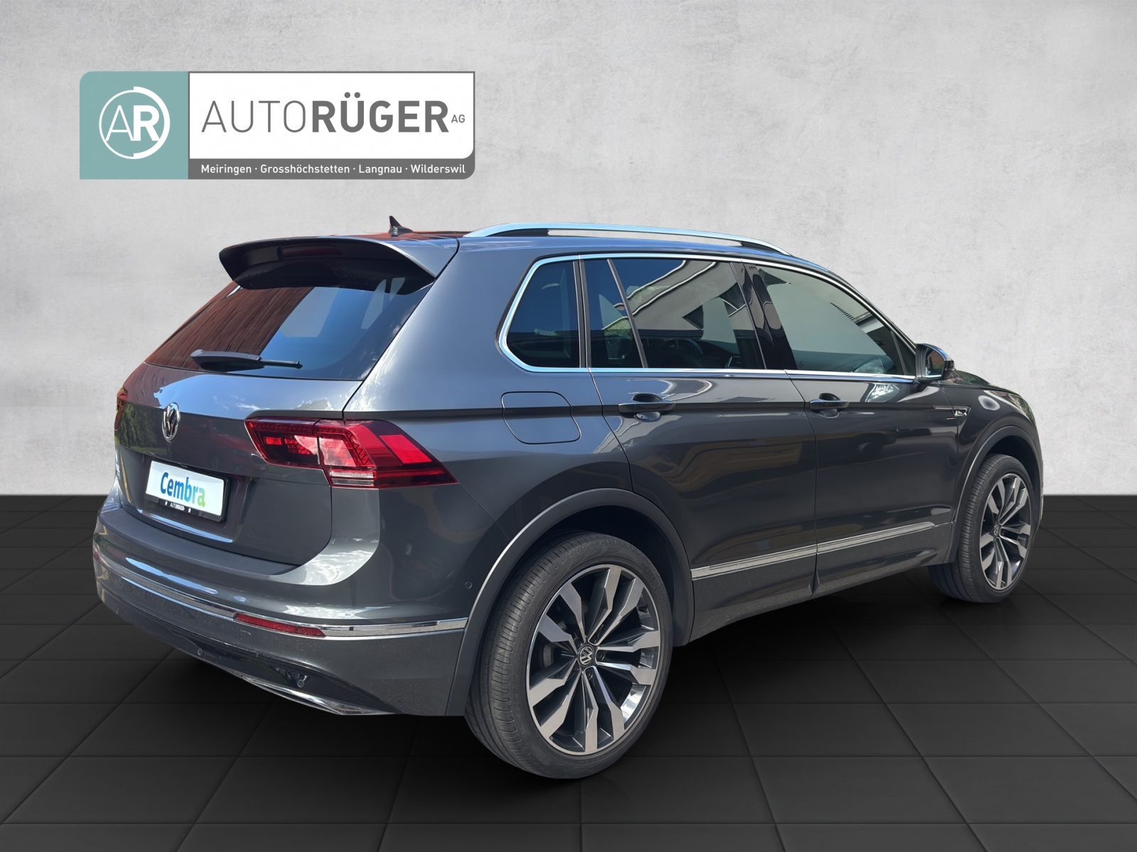 VW Tiguan 2.0 TDI SCR Highline 4Motion DSG-image-5