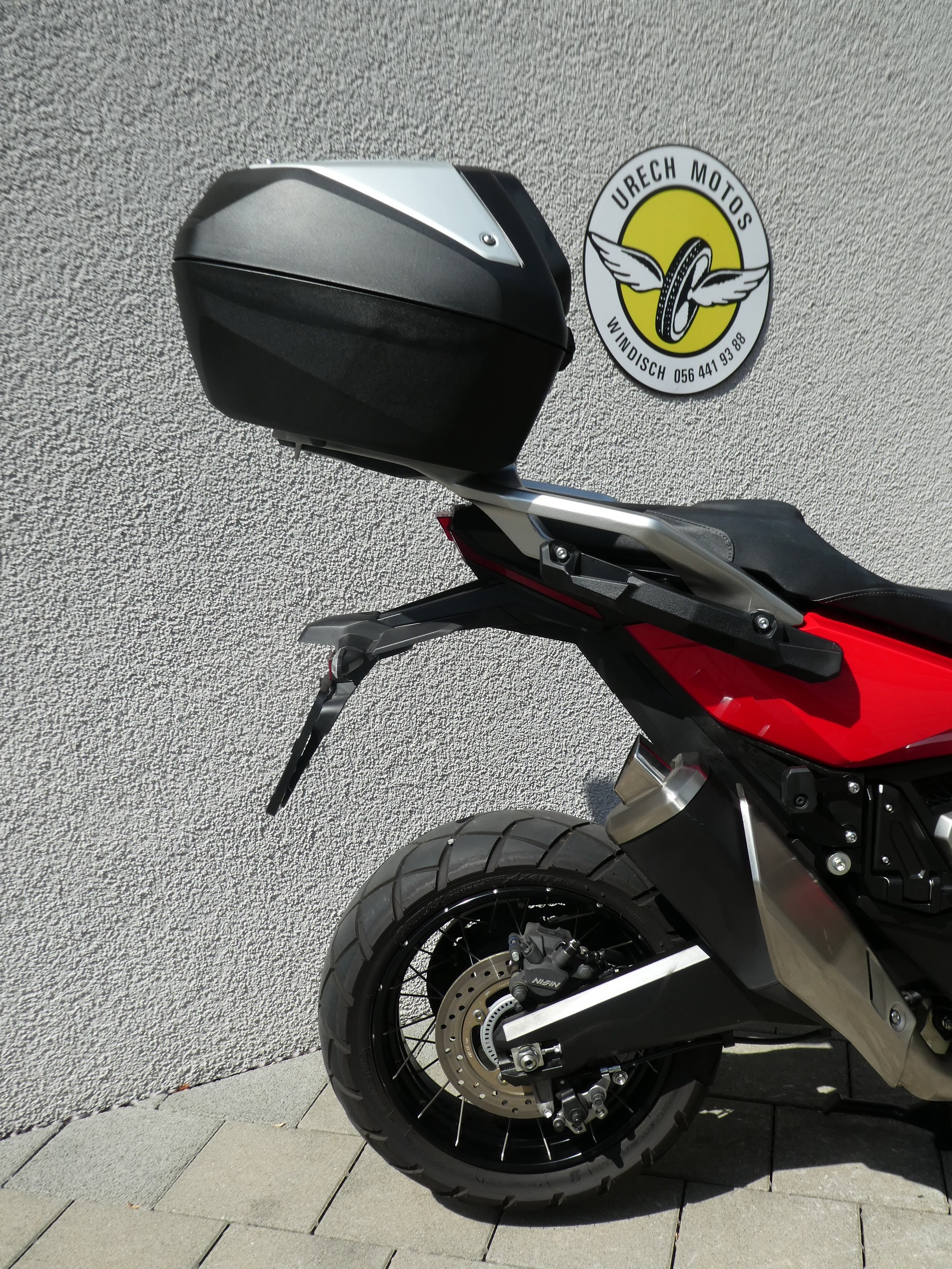 HONDA X-ADV 750-image-6