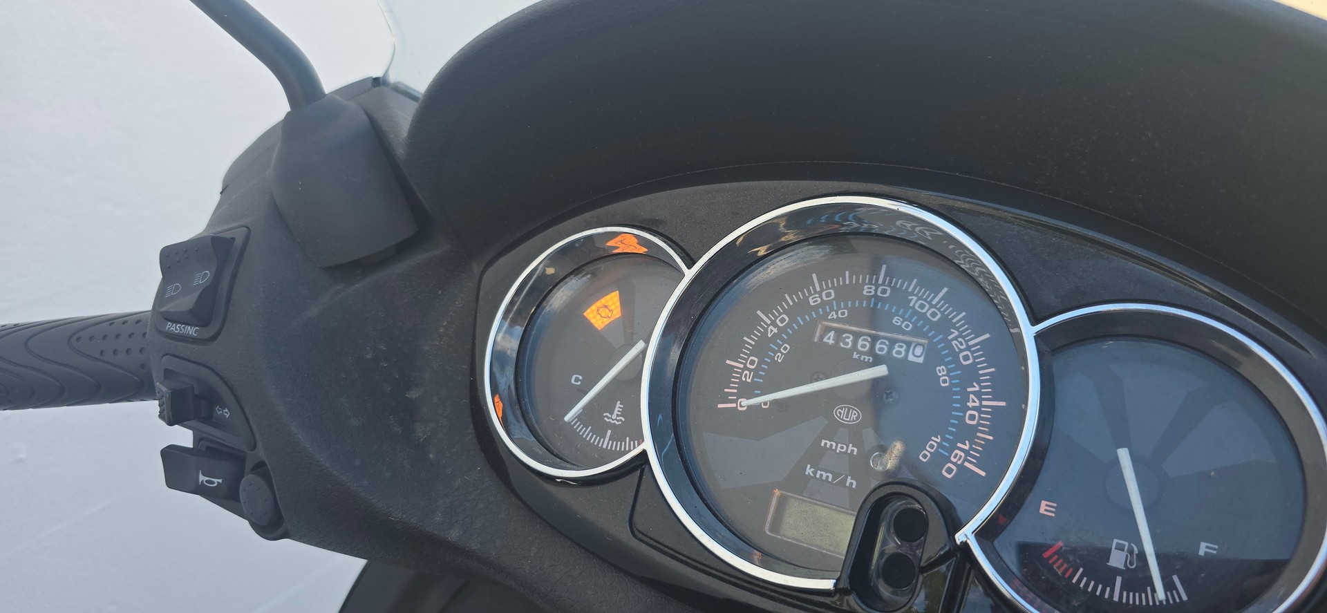 PIAGGIO X7 300 i.e.-image-15