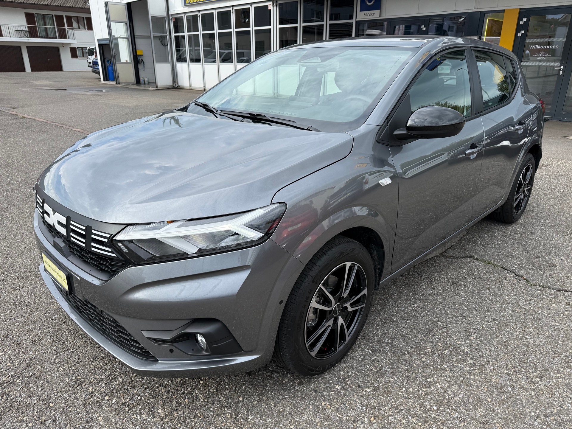 DACIA Sandero TCe 90 Journey-showroom-element-1
