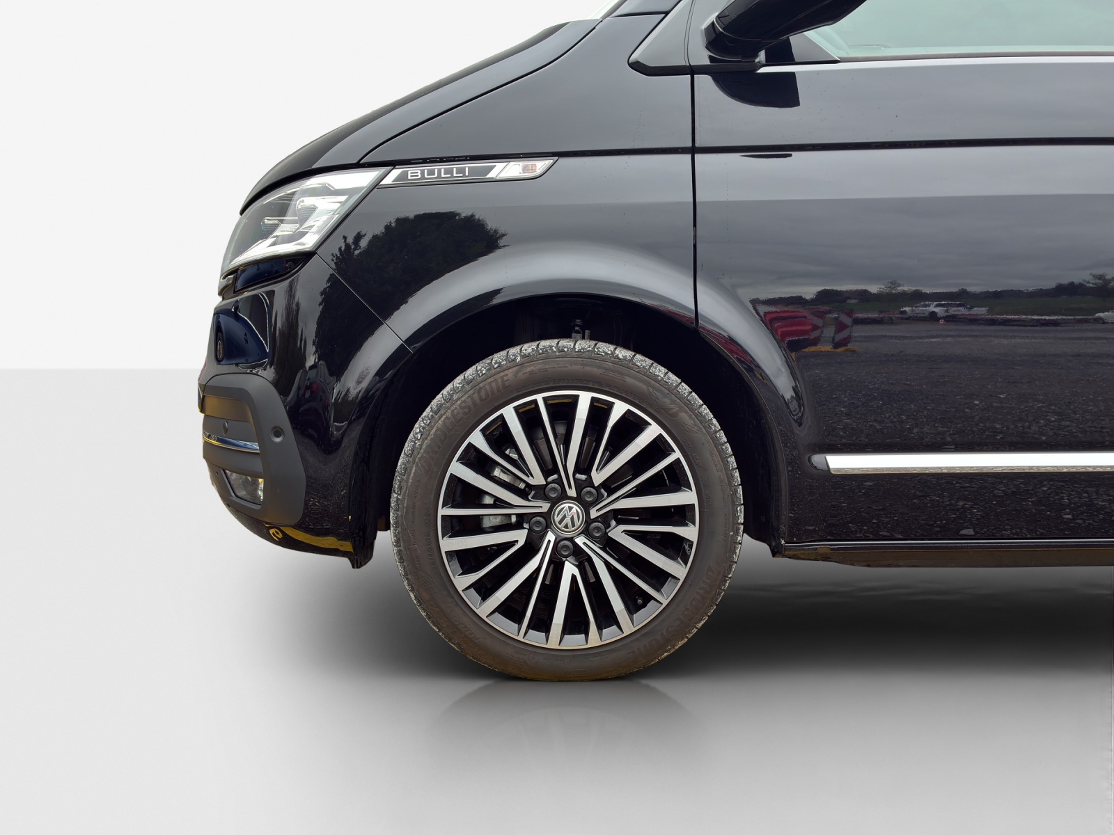 VW T6.1 Multivan 2.0 TDI Highline Liberty 4Motion DSG-image-13