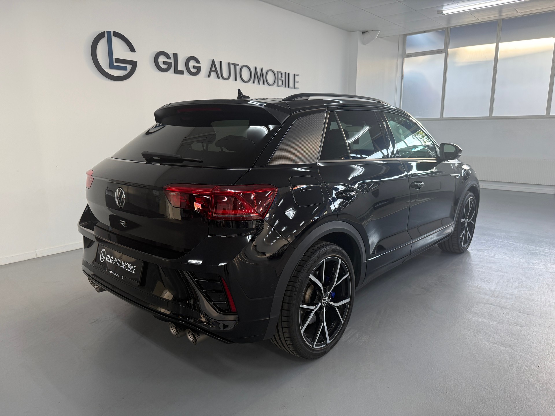 VW T-Roc 2.0 TSI R DSG 4Motion-showroom-element-3