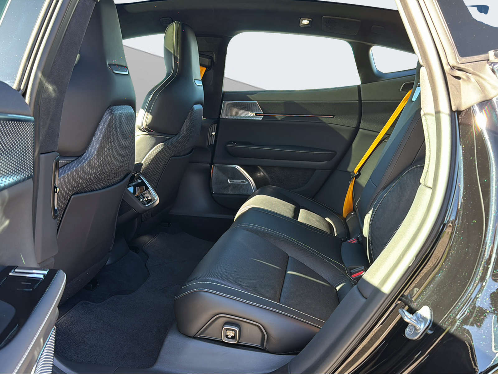 POLESTAR 5 Performance Launch Edition-image-13