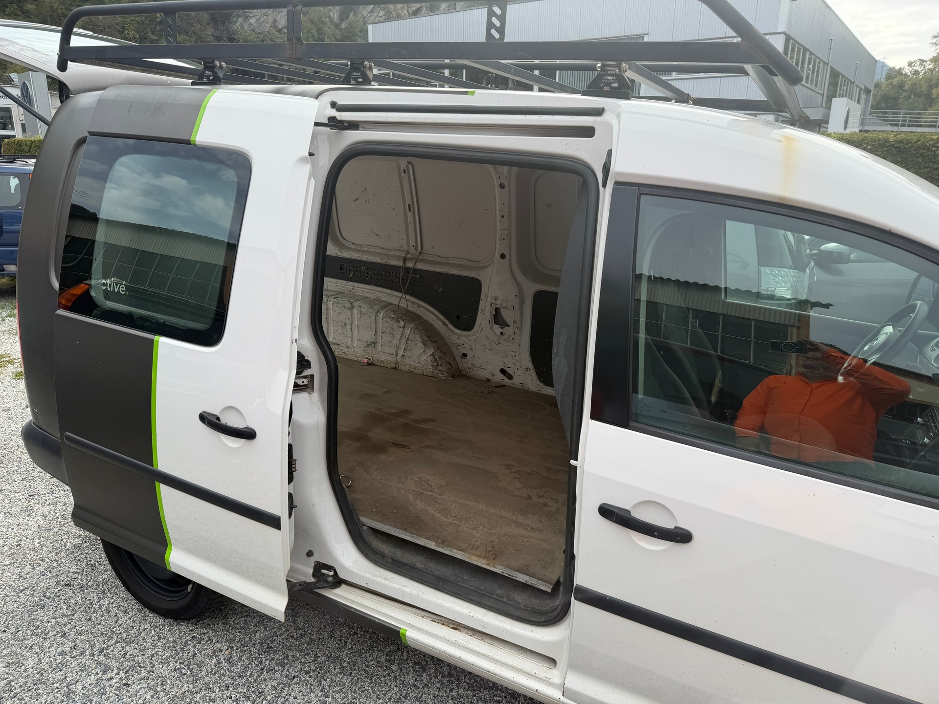 VW CADDY 2.0 TDI KABIN BASIS 4WD-image-6