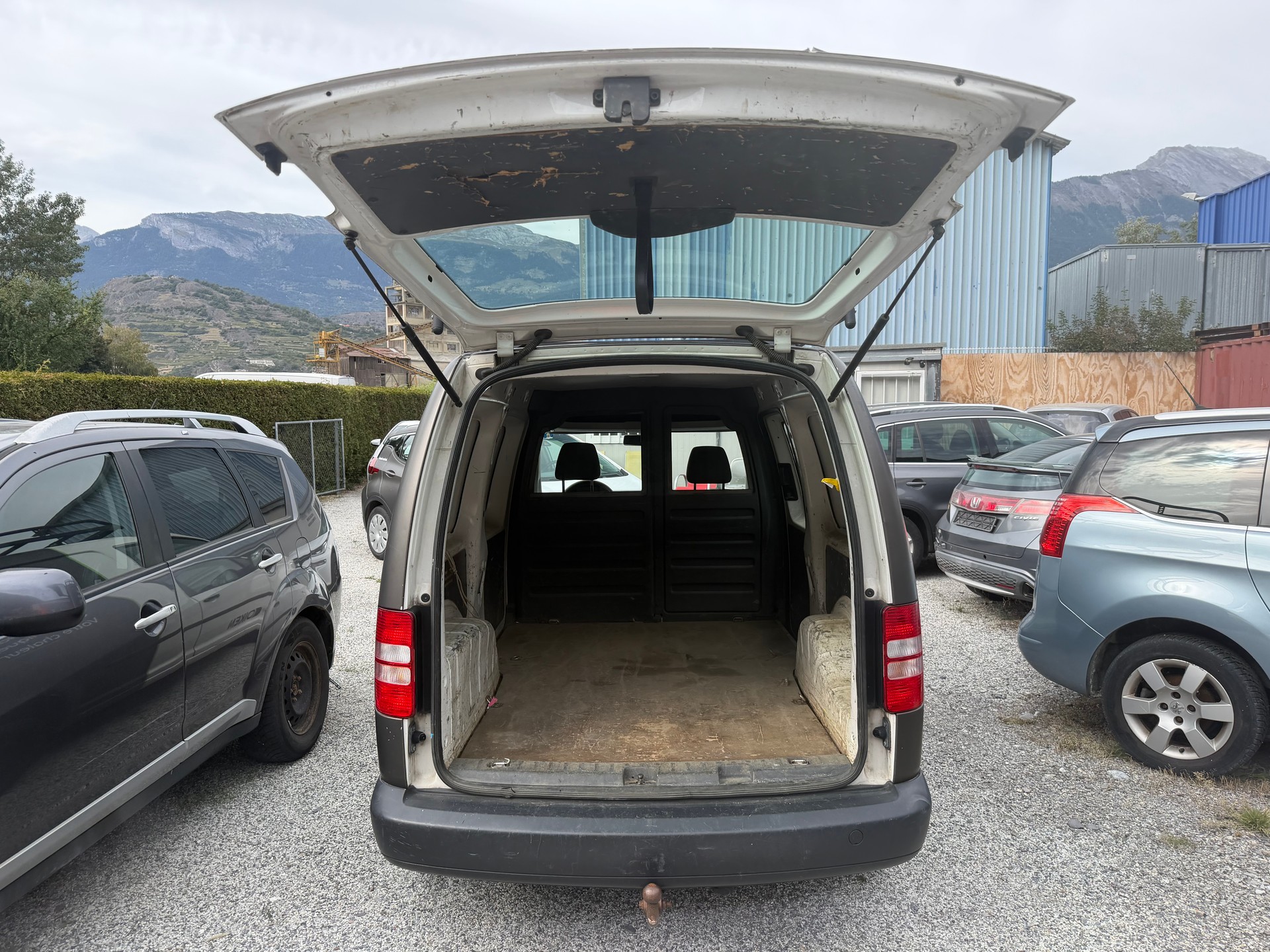 VW CADDY 2.0 TDI KABIN BASIS 4WD-image-5