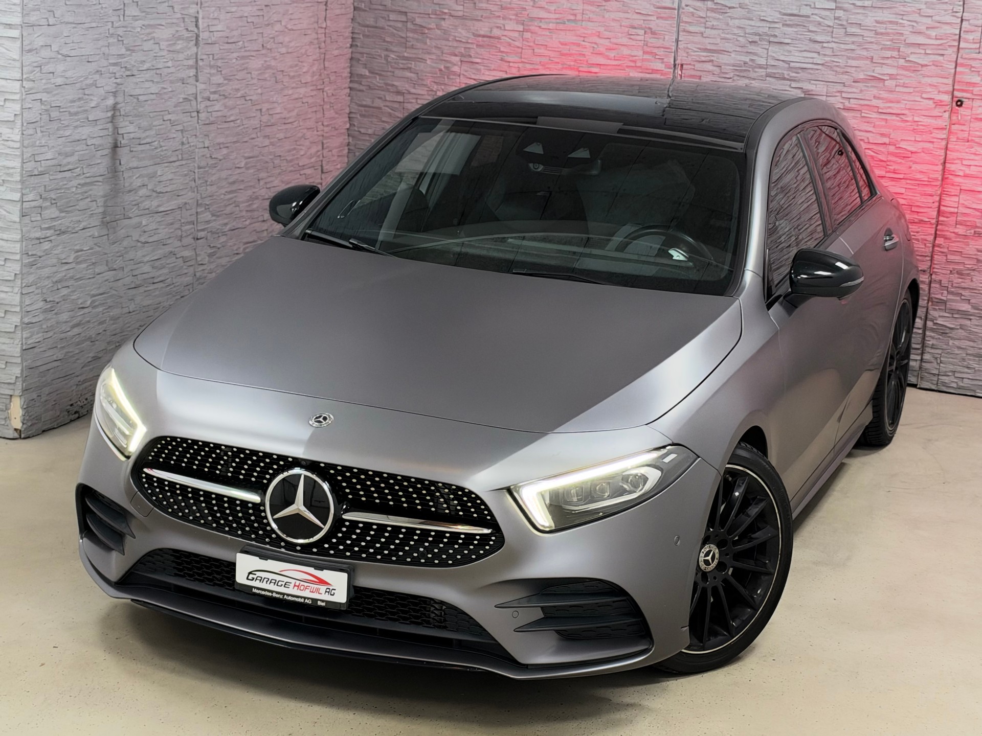 MERCEDES-BENZ A 250 AMG Line 7G-DCT-showroom-element-2