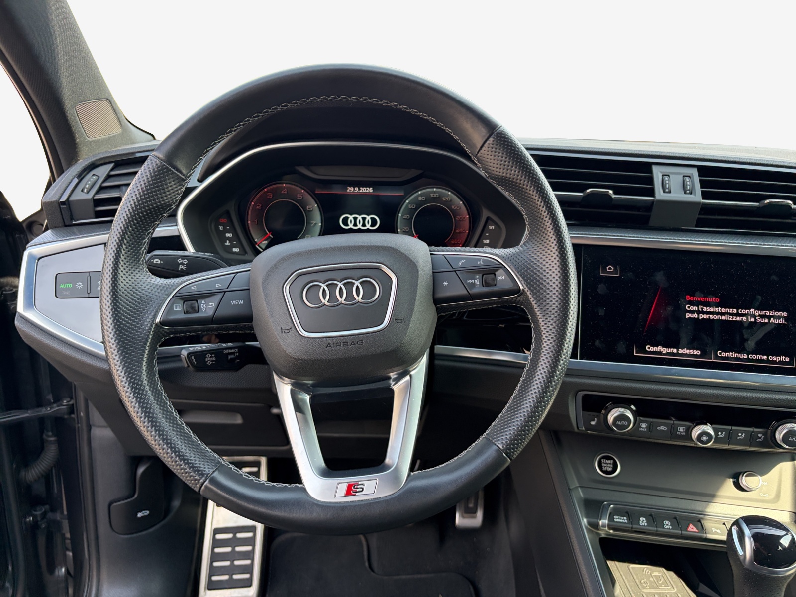 AUDI Q3 Sportback 35 TFSI S line Attraction S-tronic-image-9