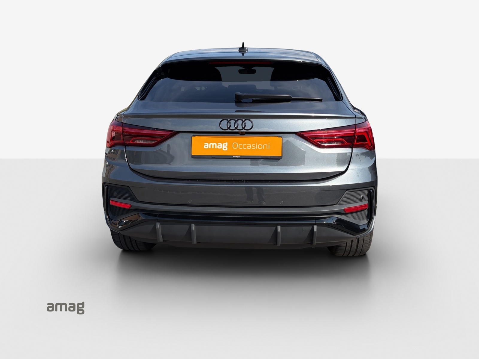 AUDI Q3 Sportback 35 TFSI S line Attraction S-tronic-showroom-element-3