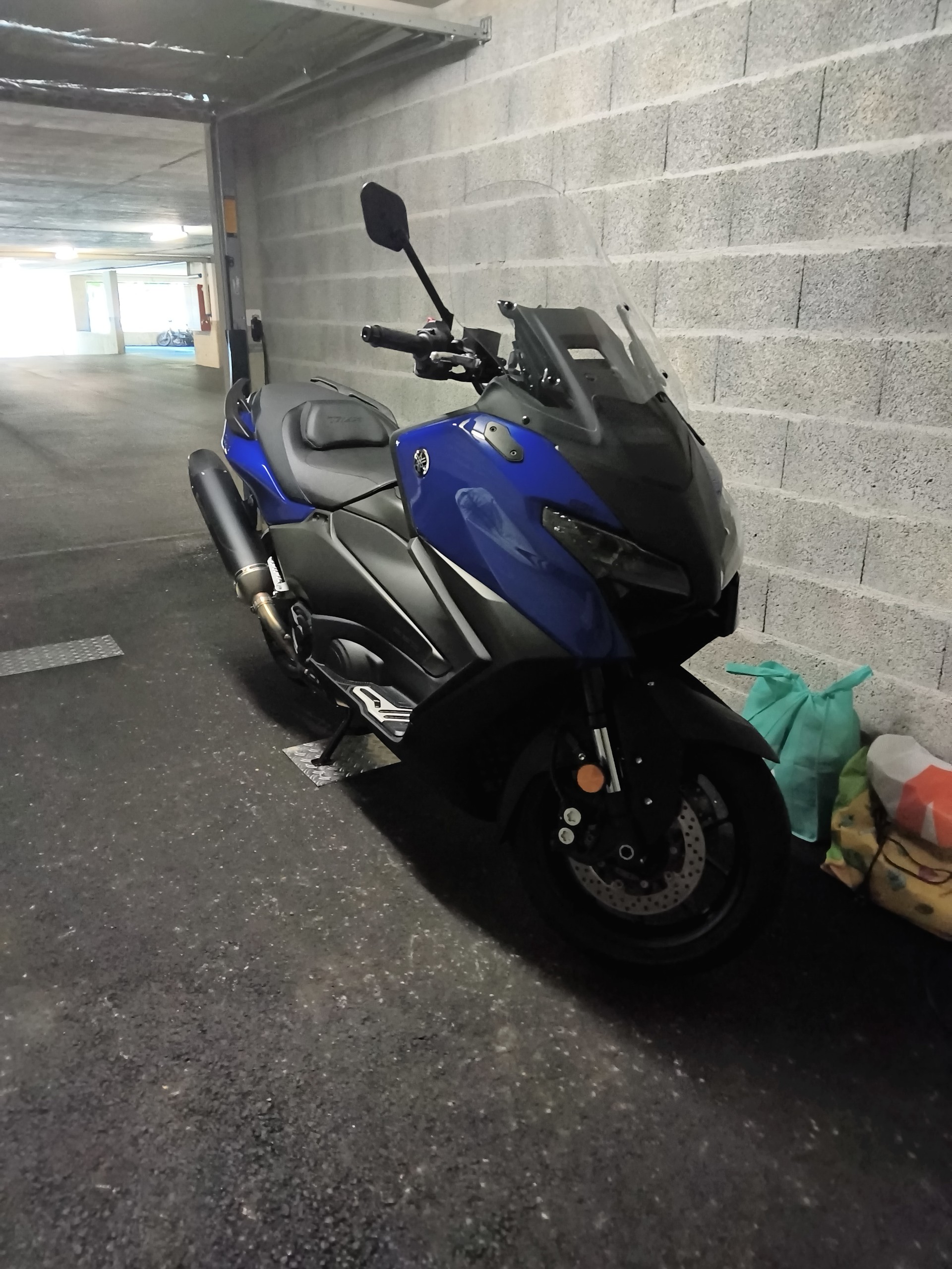YAMAHA T-MAX XP 560-image-0