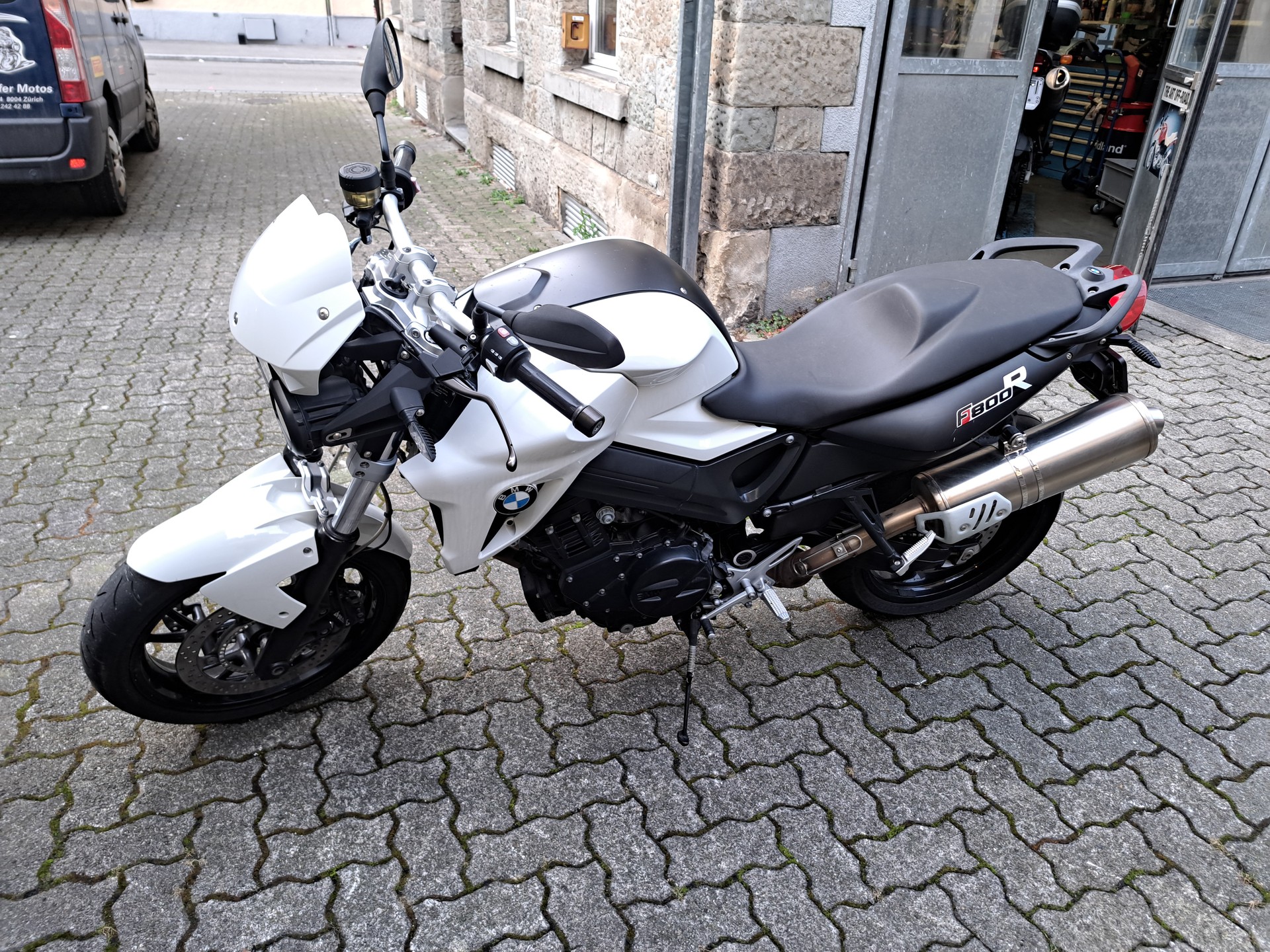 BMW F 800 R-image-2