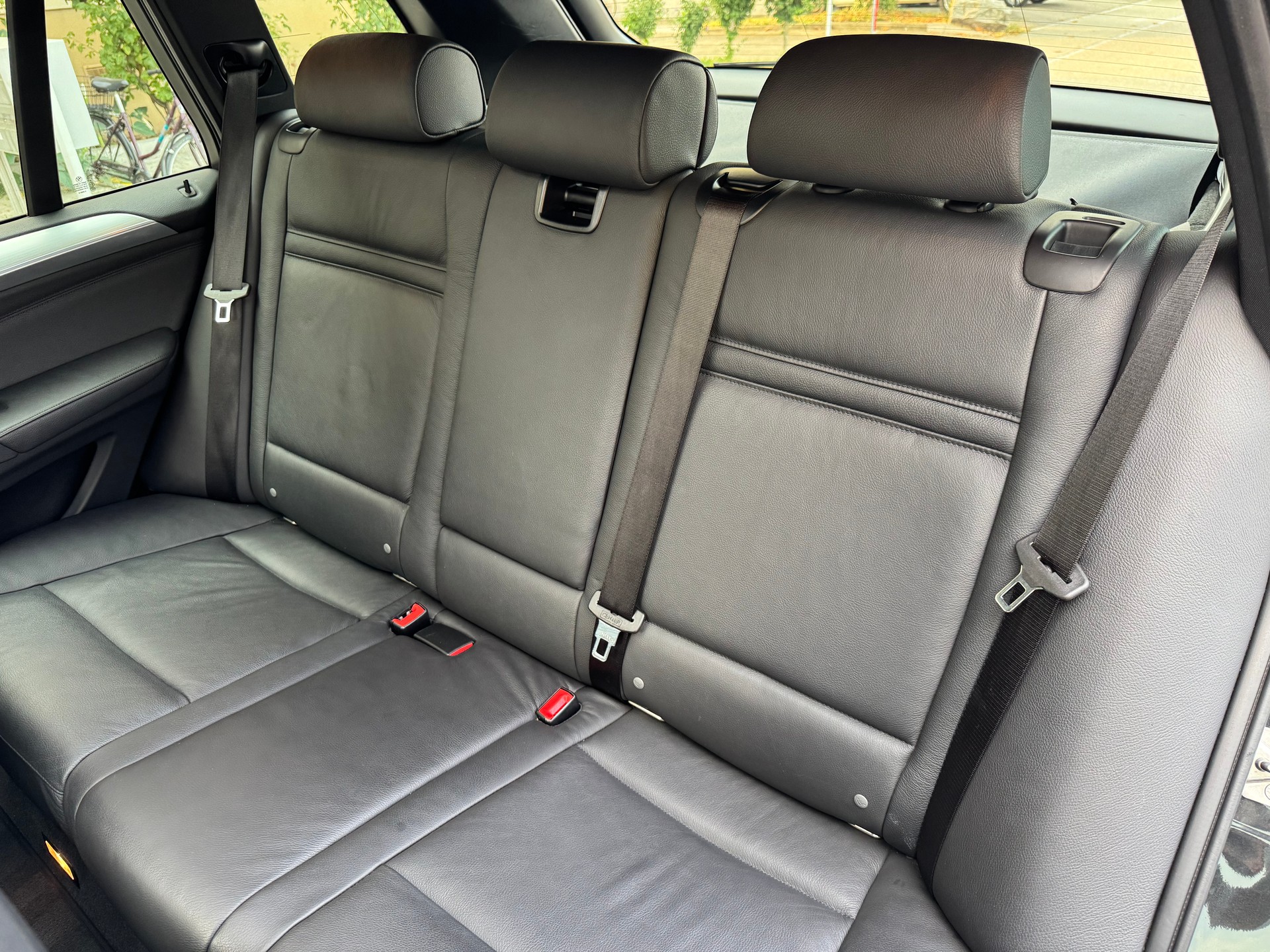 BMW X5 xDrive 40d Steptronic M-Sport-image-25