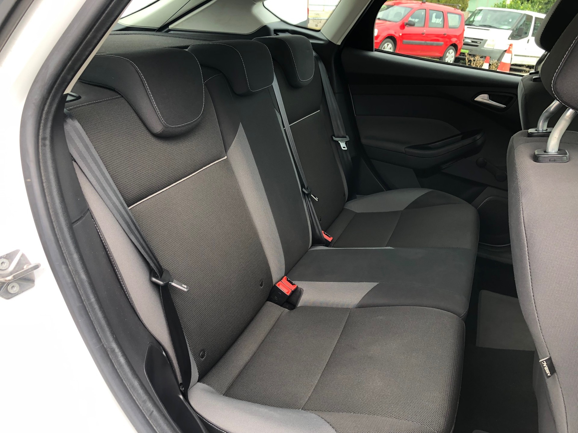 FORD Focus 1.0 SCTi Trend - Nouvelle Courroie de Distribution Kit Complet Neuf - Freins Complet Neuf !-image-16
