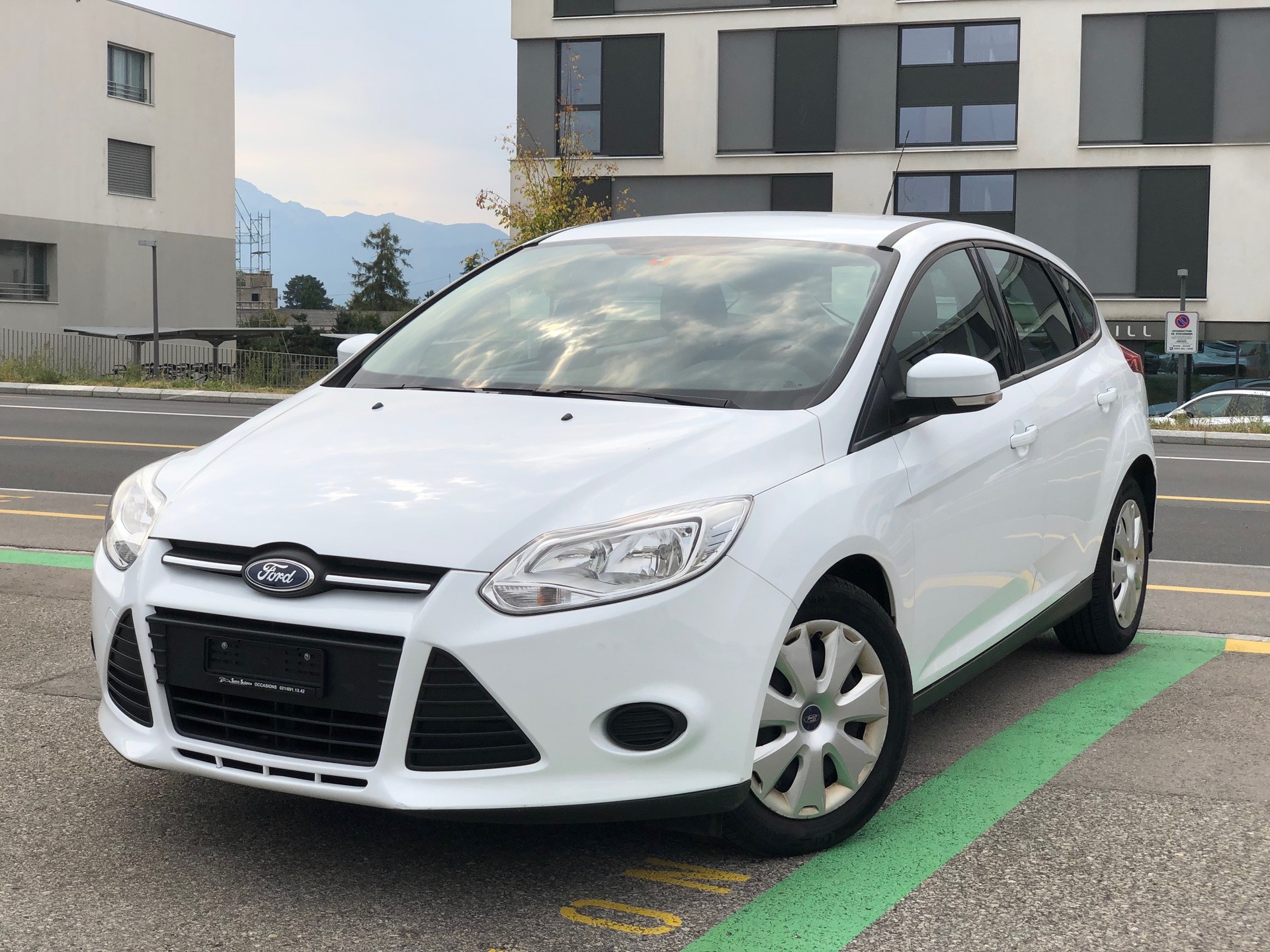 FORD Focus 1.0 SCTi Trend - Nouvelle Courroie de Distribution Kit Complet Neuf - Freins Complet Neuf !-showroom-element-2
