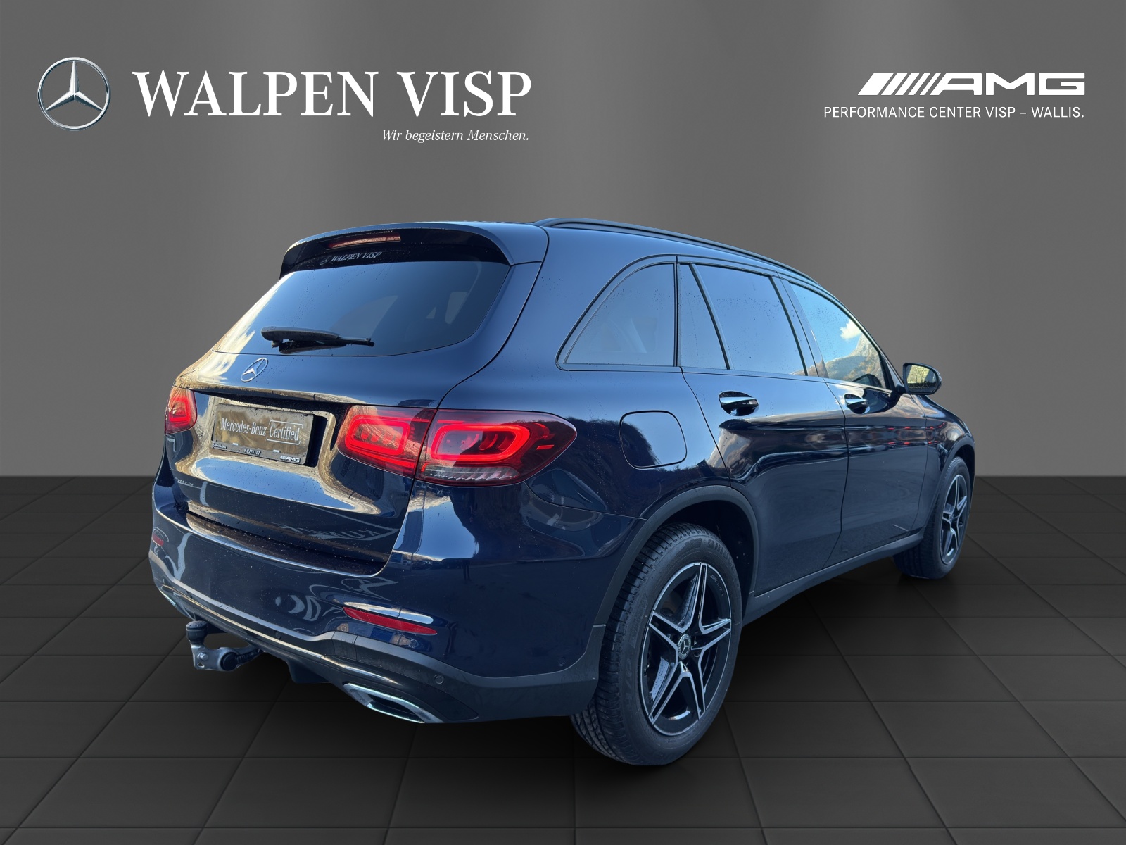 MERCEDES-BENZ GLC 220 d AMG Line 4Matic-image-5