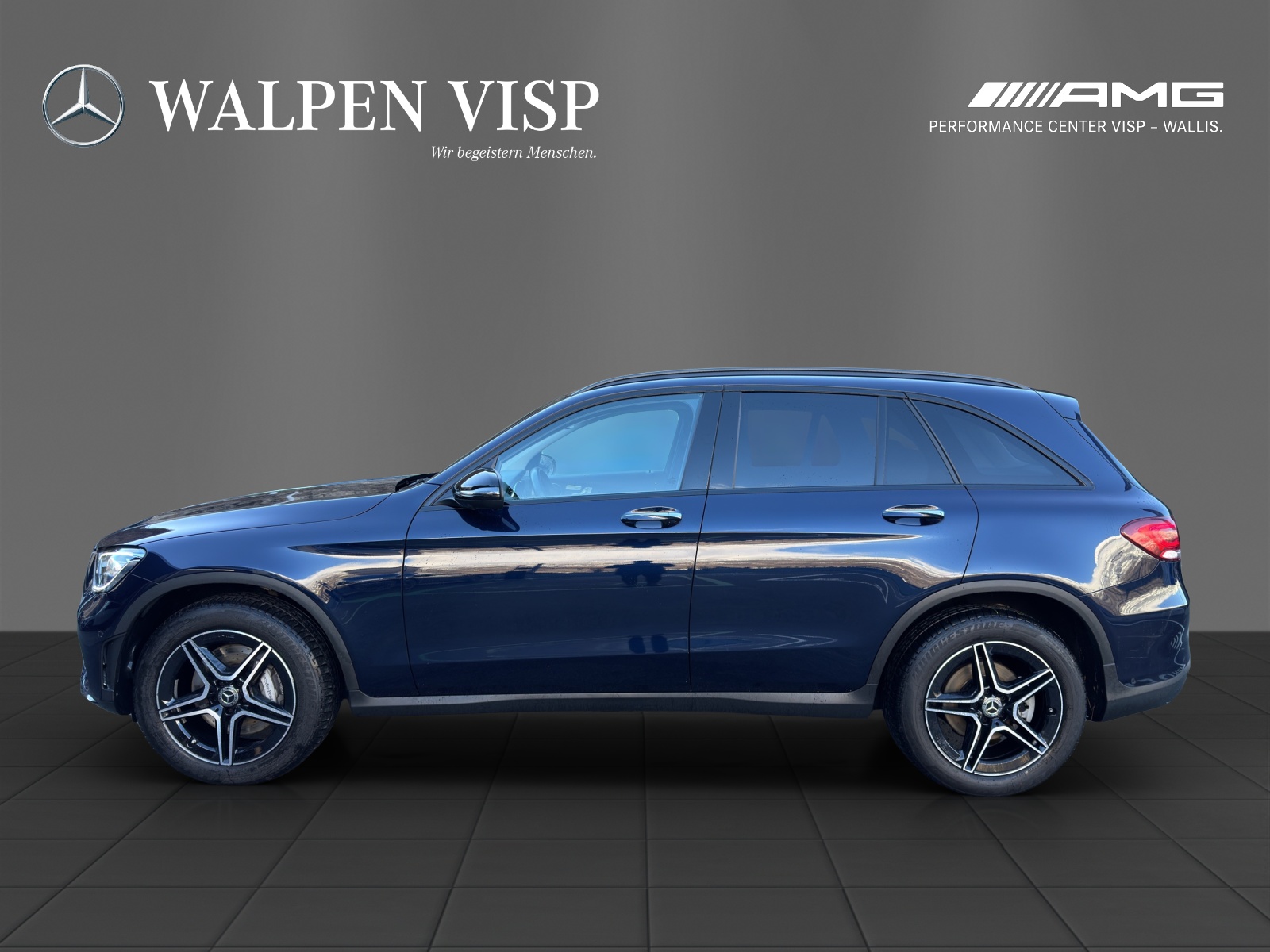 MERCEDES-BENZ GLC 220 d AMG Line 4Matic-showroom-element-2