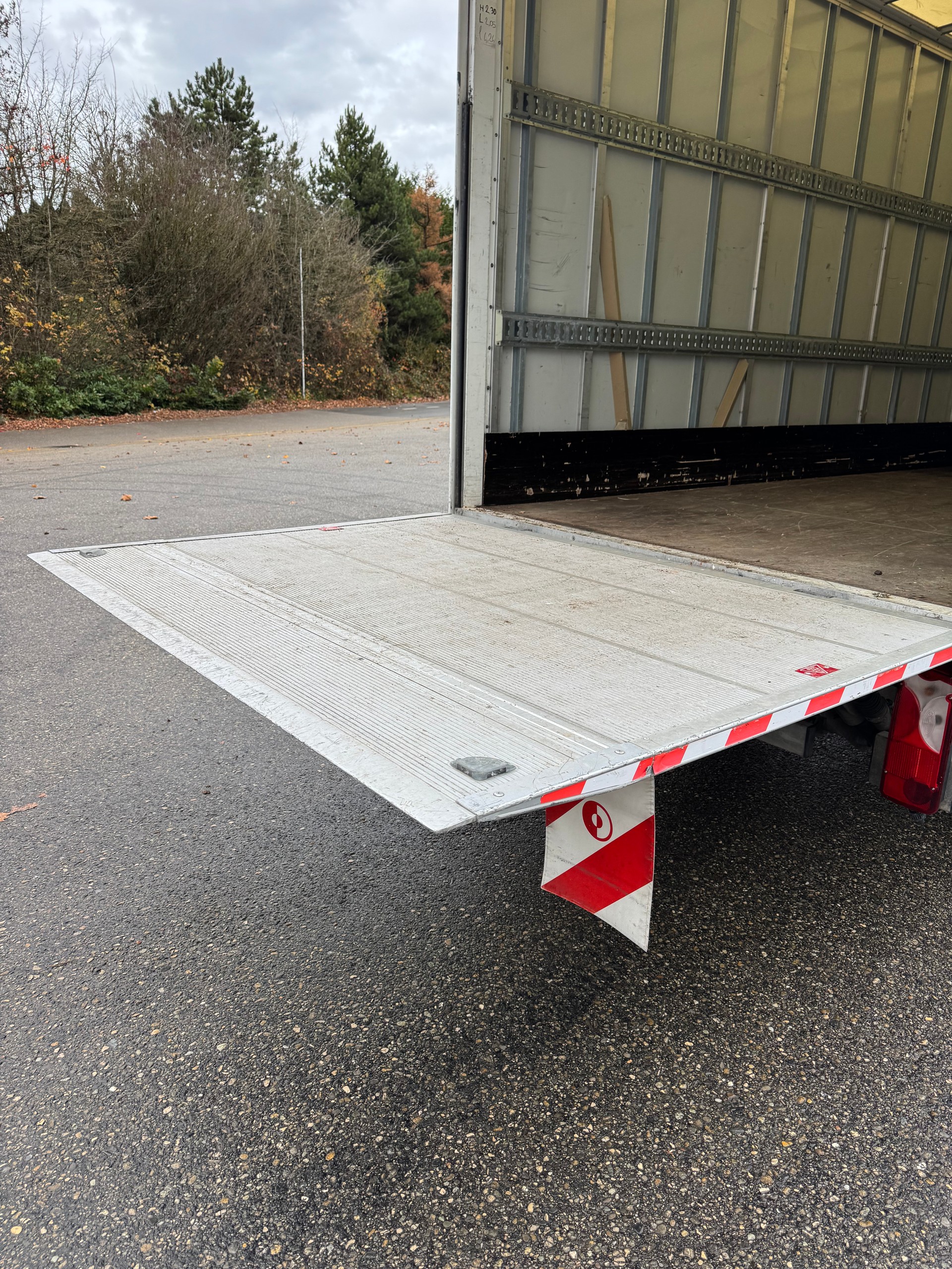 VW Crafter 35 2.0 BiTDI CR-image-7