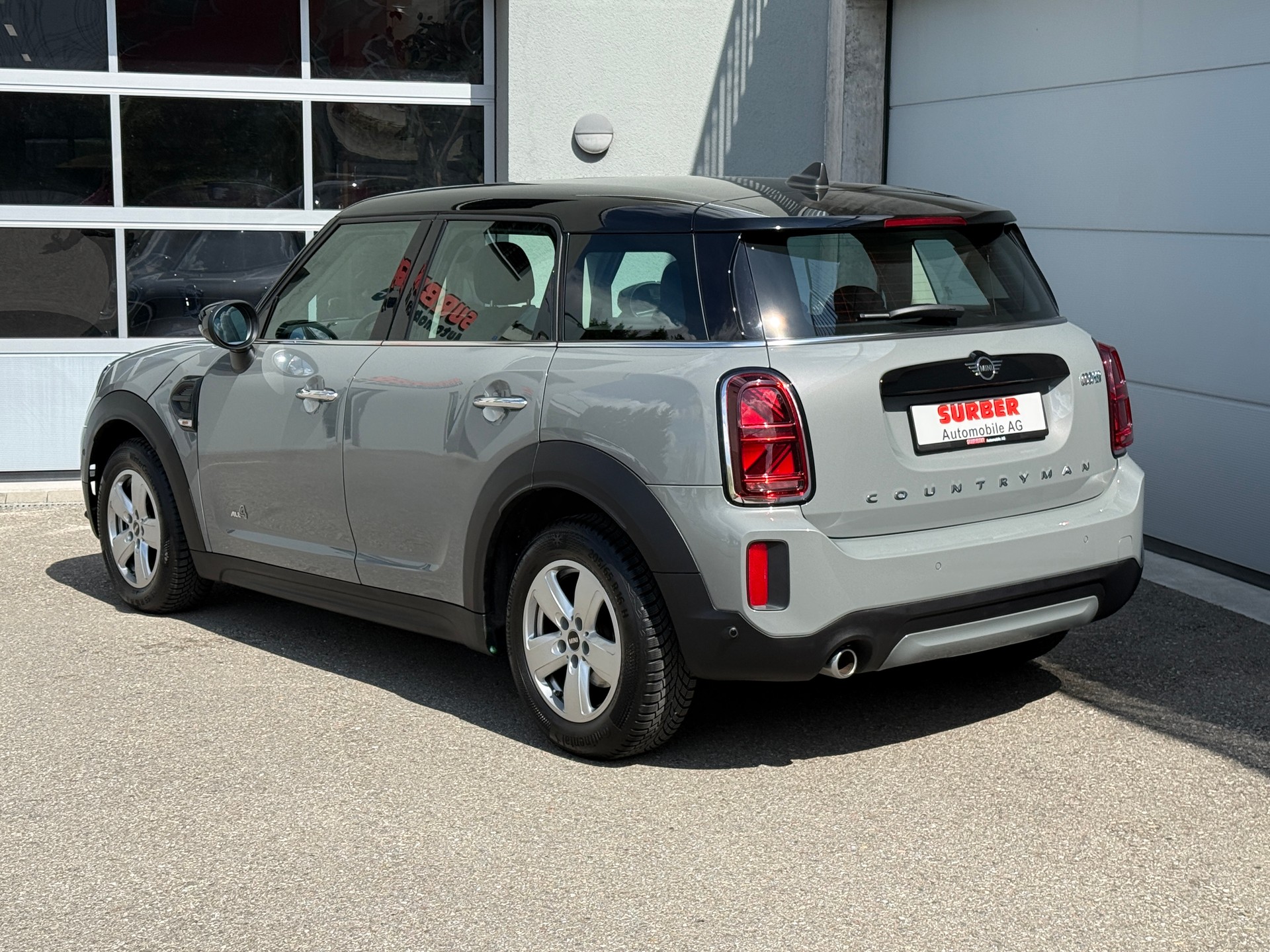 MINI Countryman Cooper ALL4 Steptronic-showroom-element-2