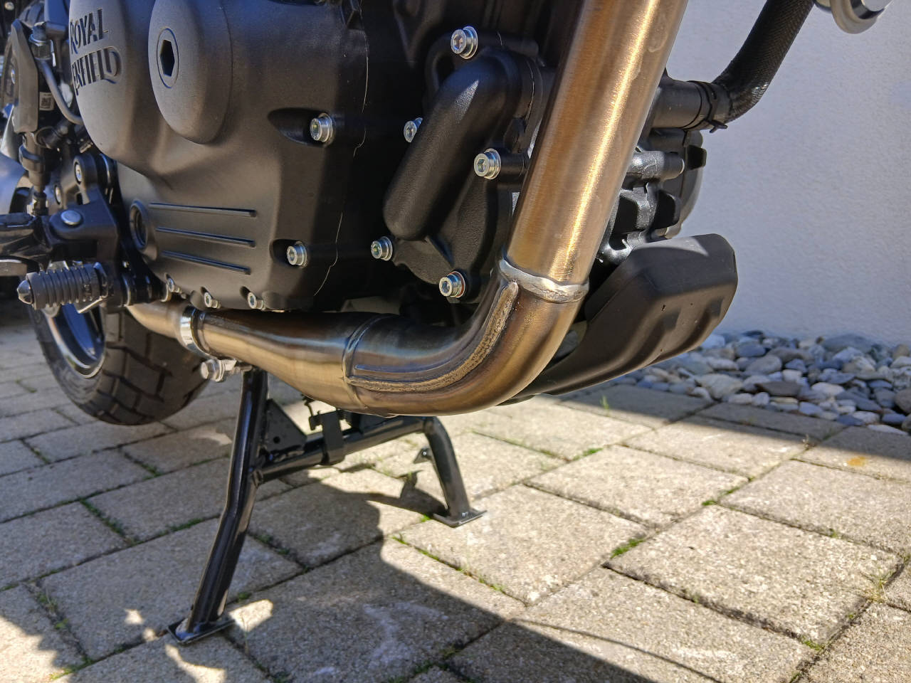 ROYAL ENFIELD Guerrilla 450 Mid-image-10