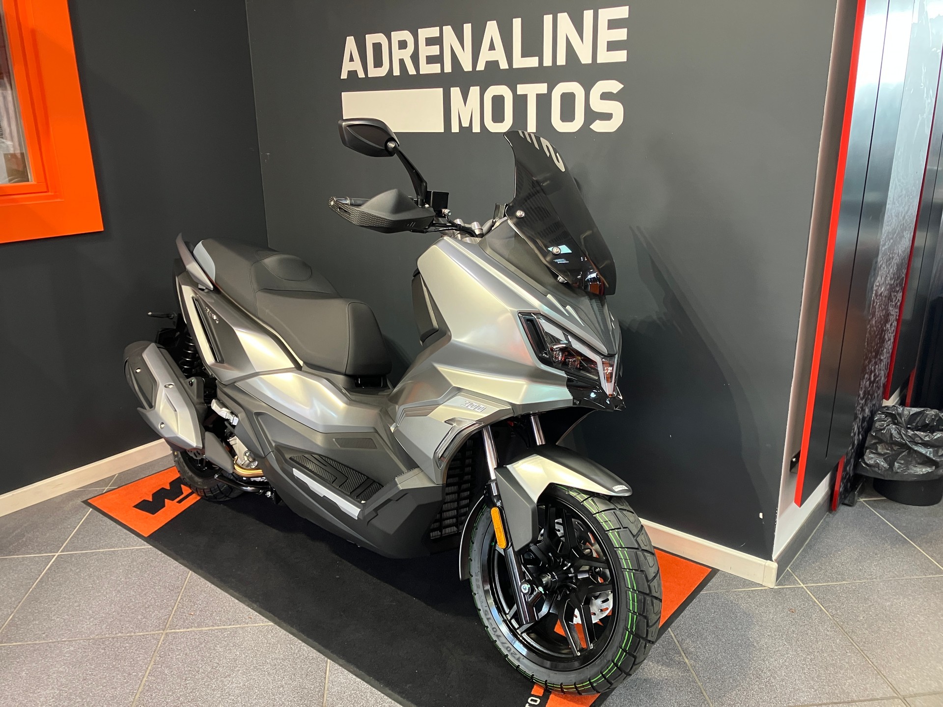 SYM ADX 300 Euro 5+-image-1