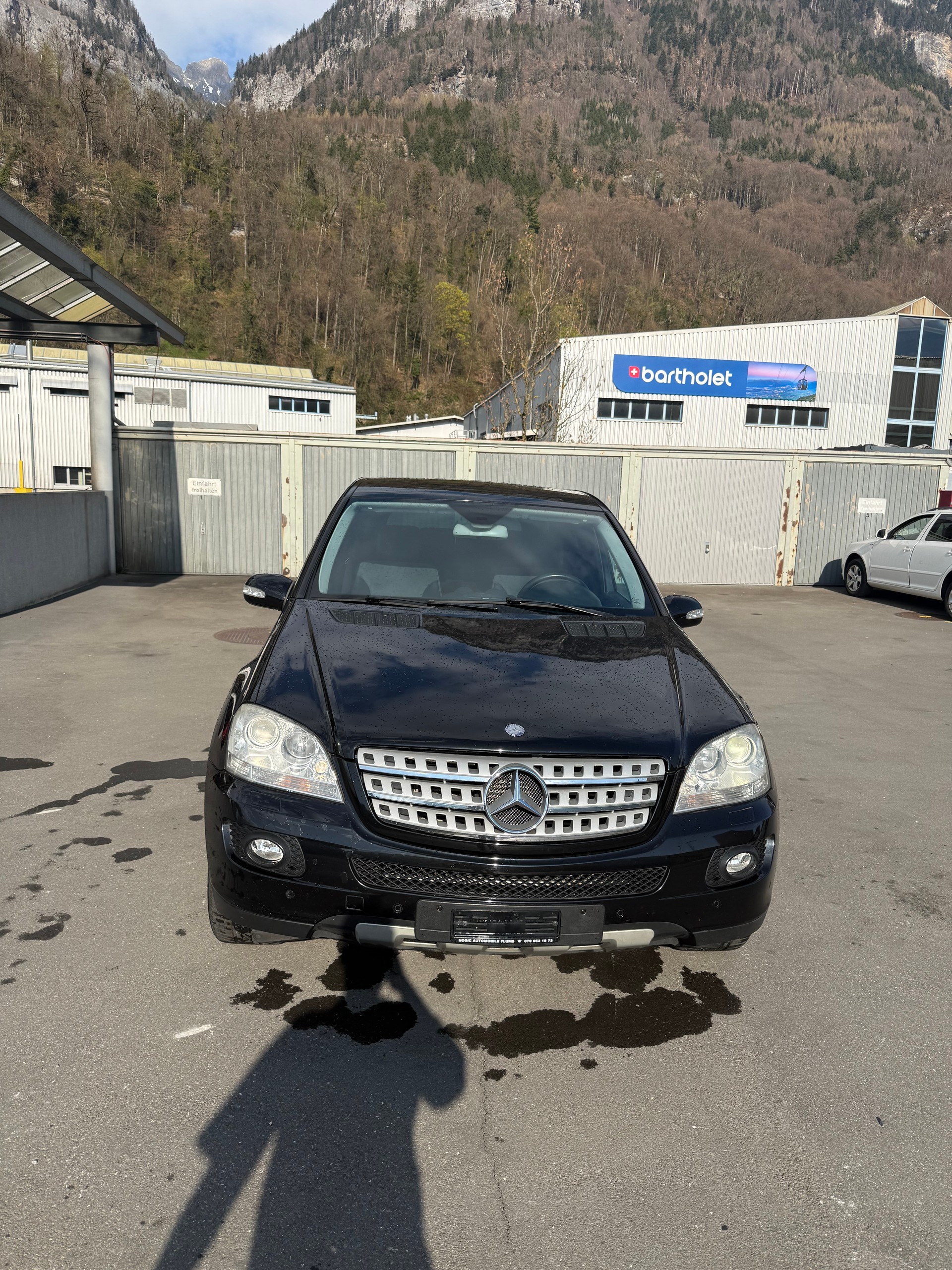 MERCEDES-BENZ ML 320 CDI 4Matic 7G-Tronic-showroom-element-1