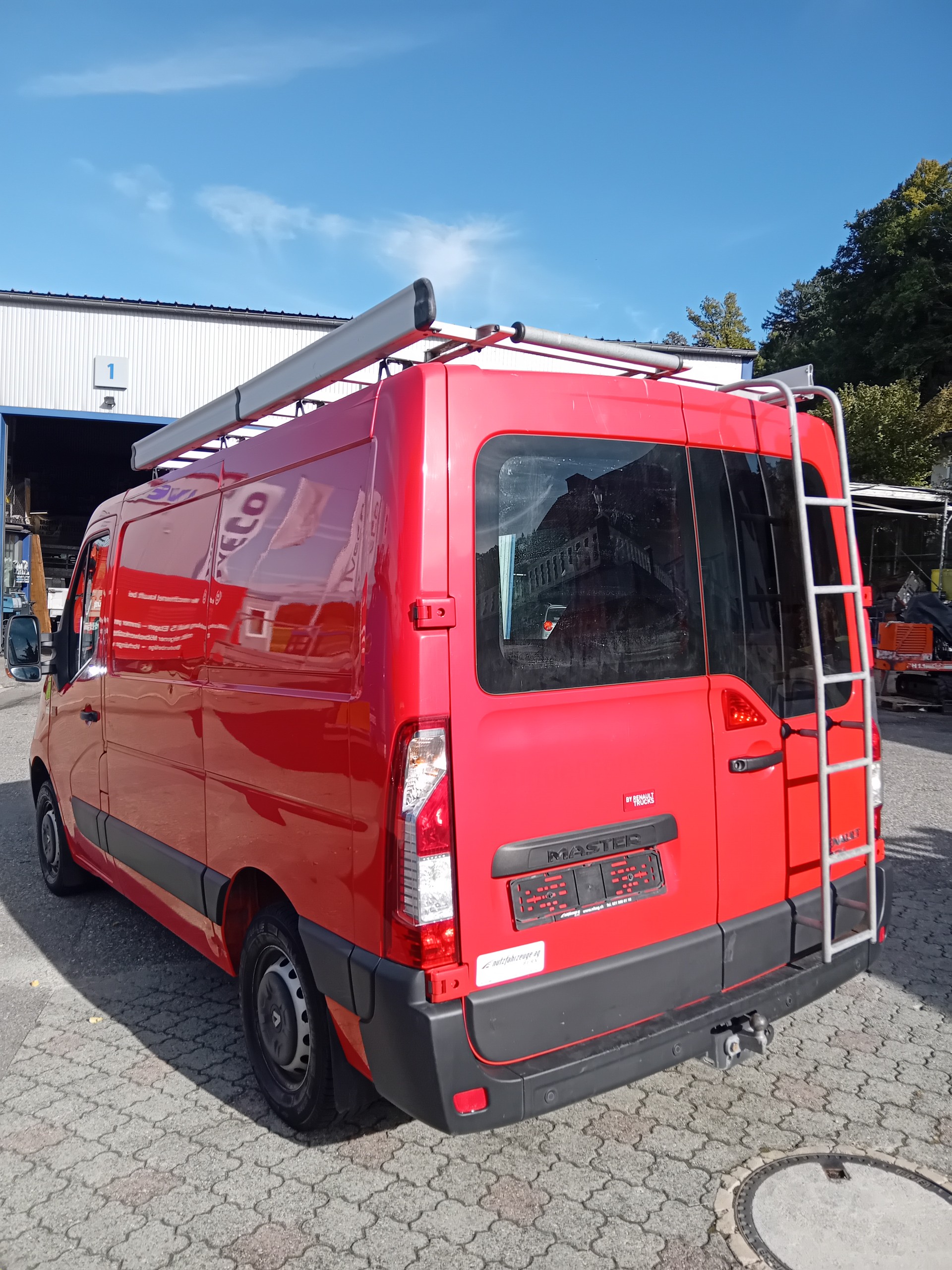 RENAULT Master T35 ENERGY 2.3dCi 145 L1H2-image-4