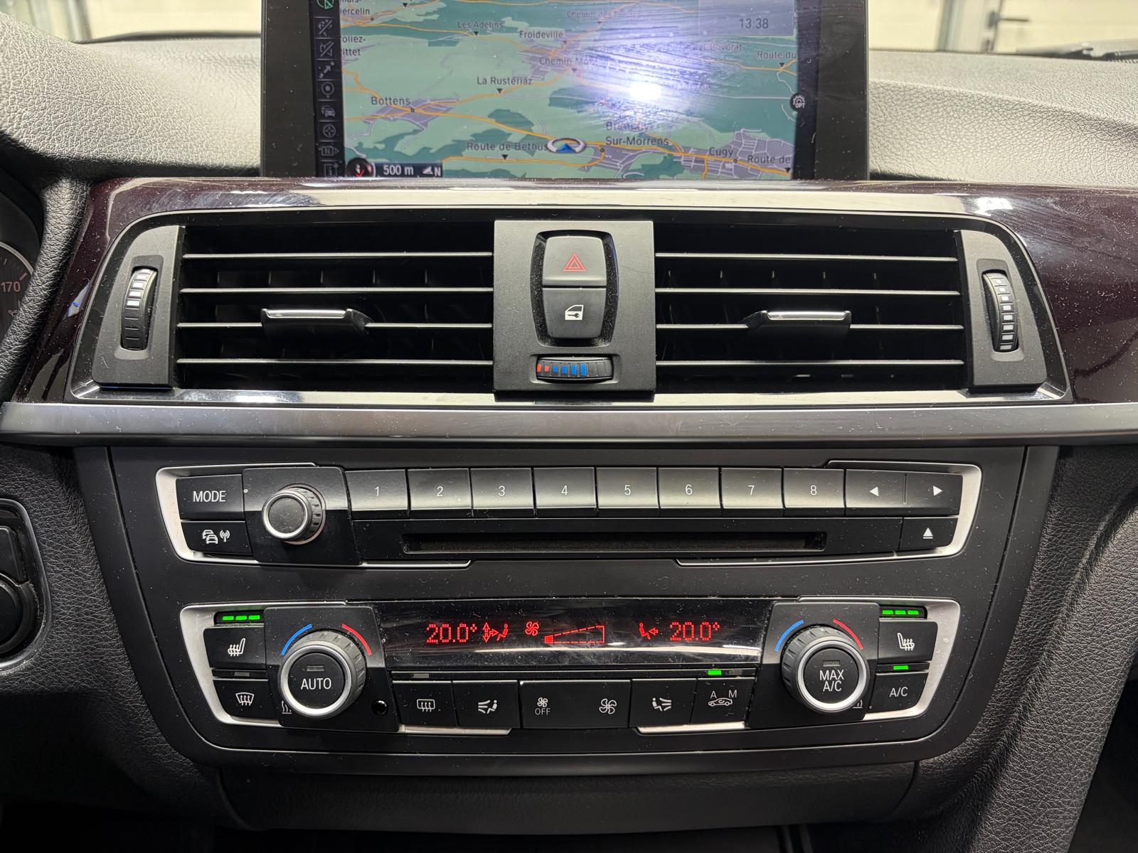 BMW 335i xDrive Sport Line Steptronic-image-25