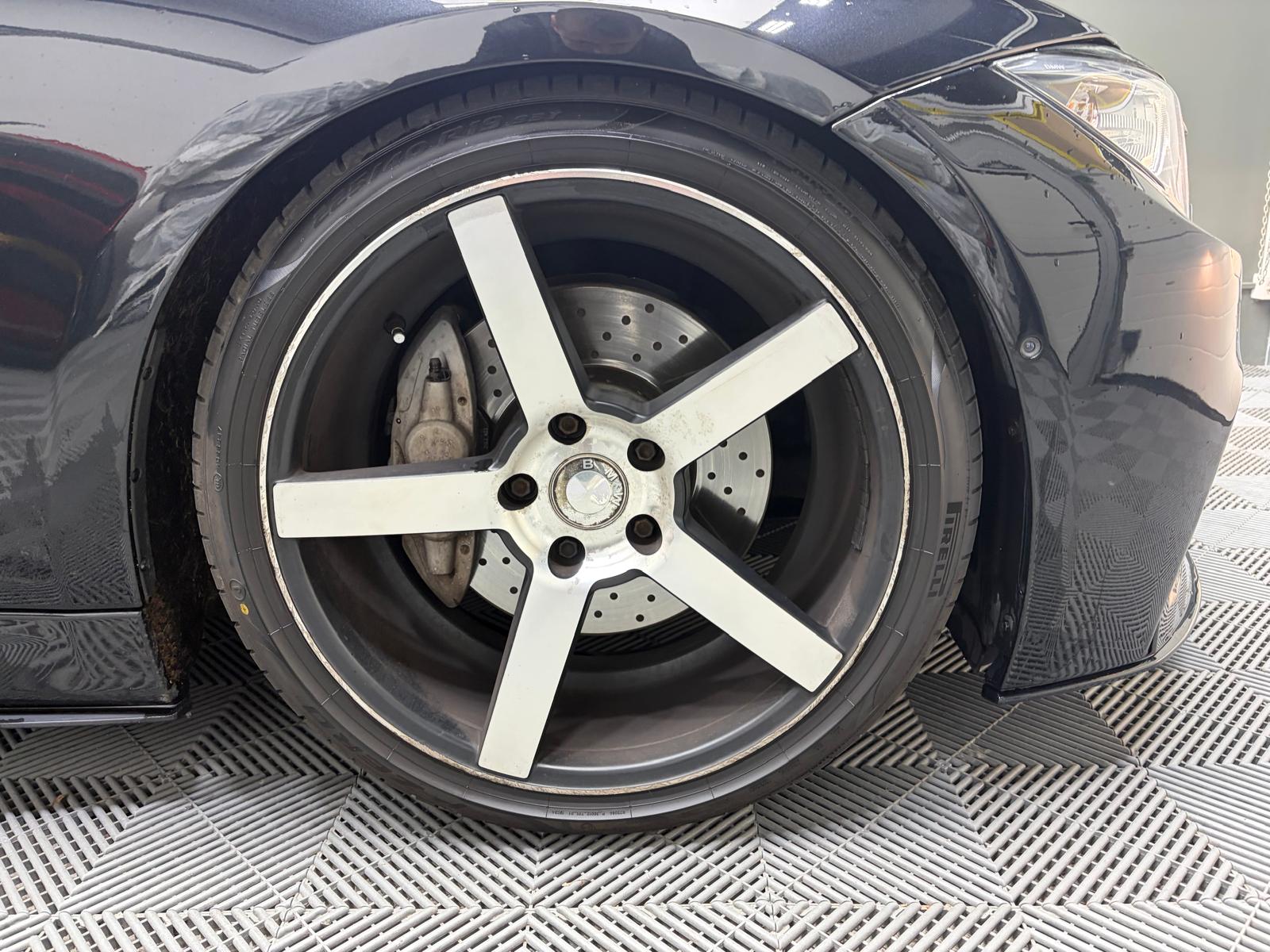 BMW 335i xDrive Sport Line Steptronic-image-26