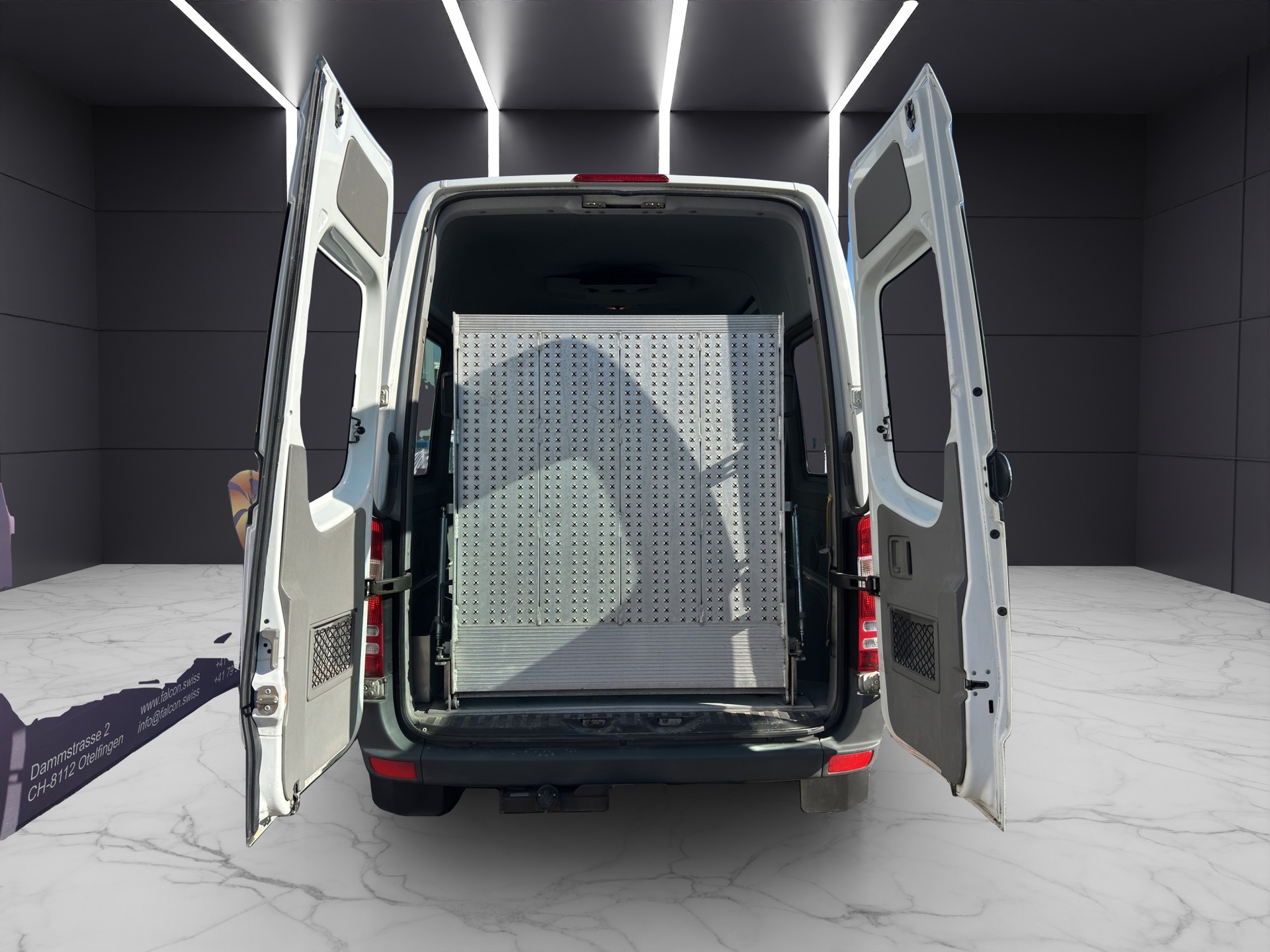 MERCEDES-BENZ Sprinter 315 CDI Hochdach Kompakt mit Rampe-image-30